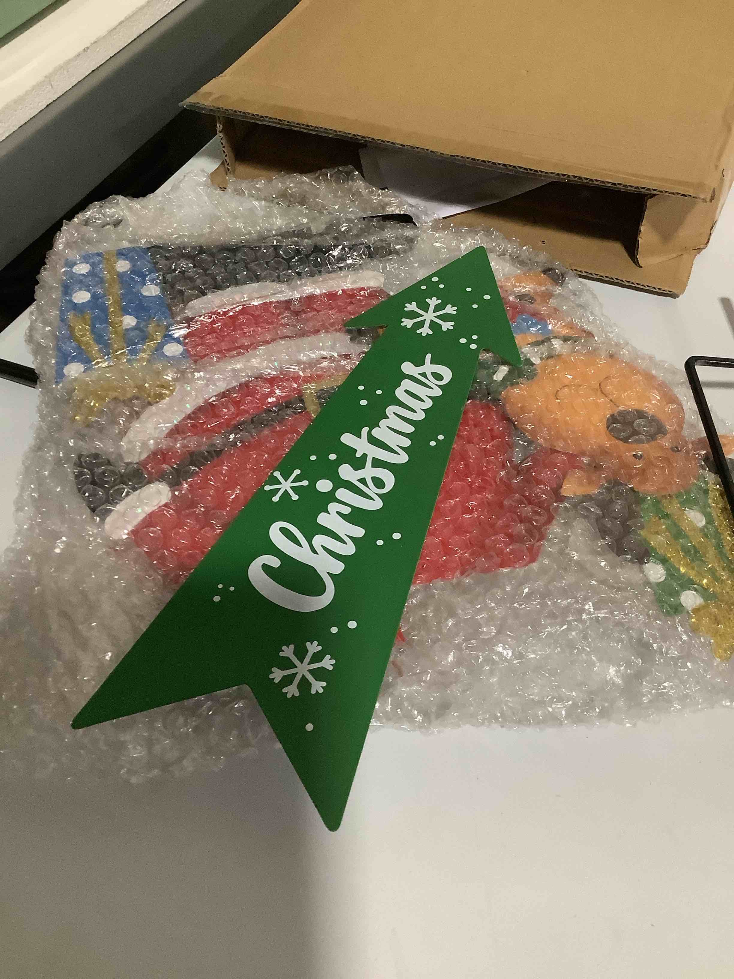 Condition photo showing Good Condition for Christmas Decorations Outdoor Yards Signs, 47" Metal Xmas Santa Claus Signs with Stakes, Merry Christmas Yard Decorations for Front Door Lawn Patio Garden Outside Decor