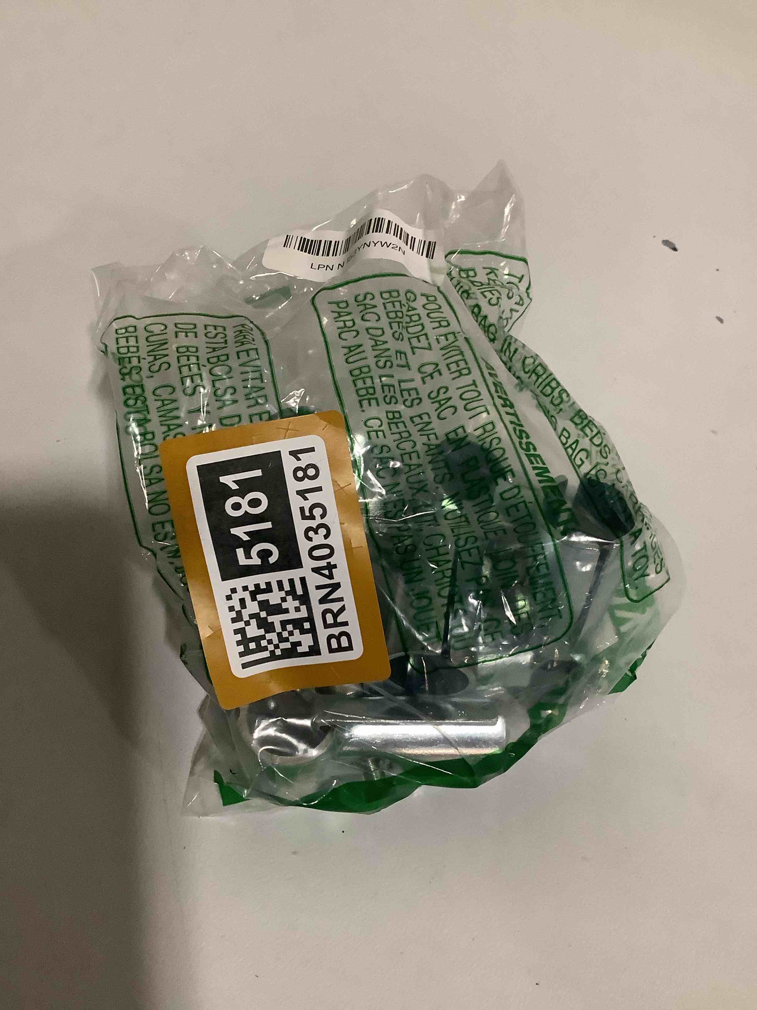 Condition photo showing Good Condition for 4 PCS End Rail Clamps Fit for 3/4 Inch EMT Conduit, 90 Degree Structural Pipe Connector Chain Link Fence Fittings, Galvanized Stainless Steel End Rail Clamps for DIY Rack, Shelf and Cart 90 Degree Clamp