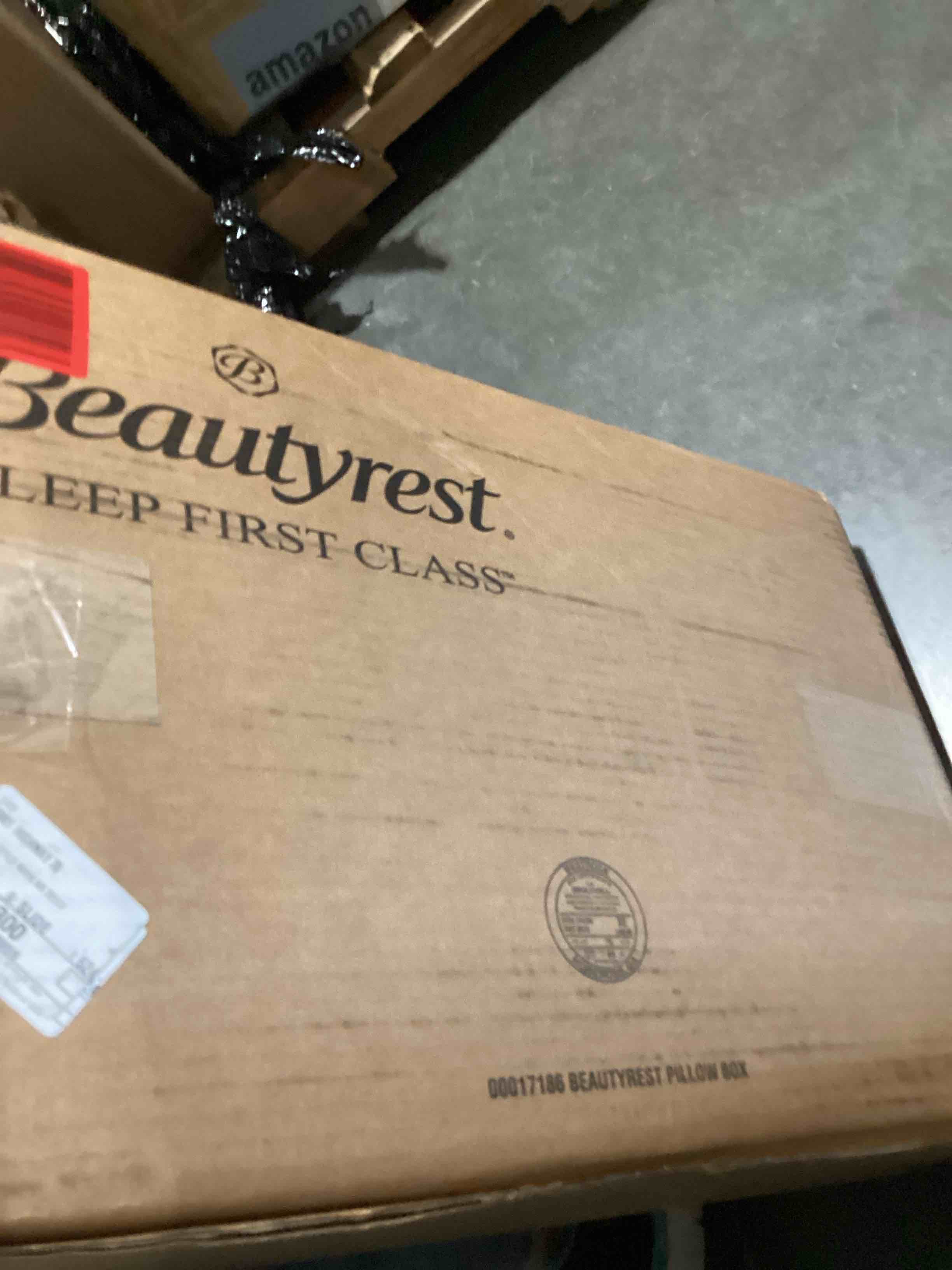 https://s3.amazonaws.com/lotting-images-prod/NKYBargainOutlett/BRN4035990_1781368788462.jpeg