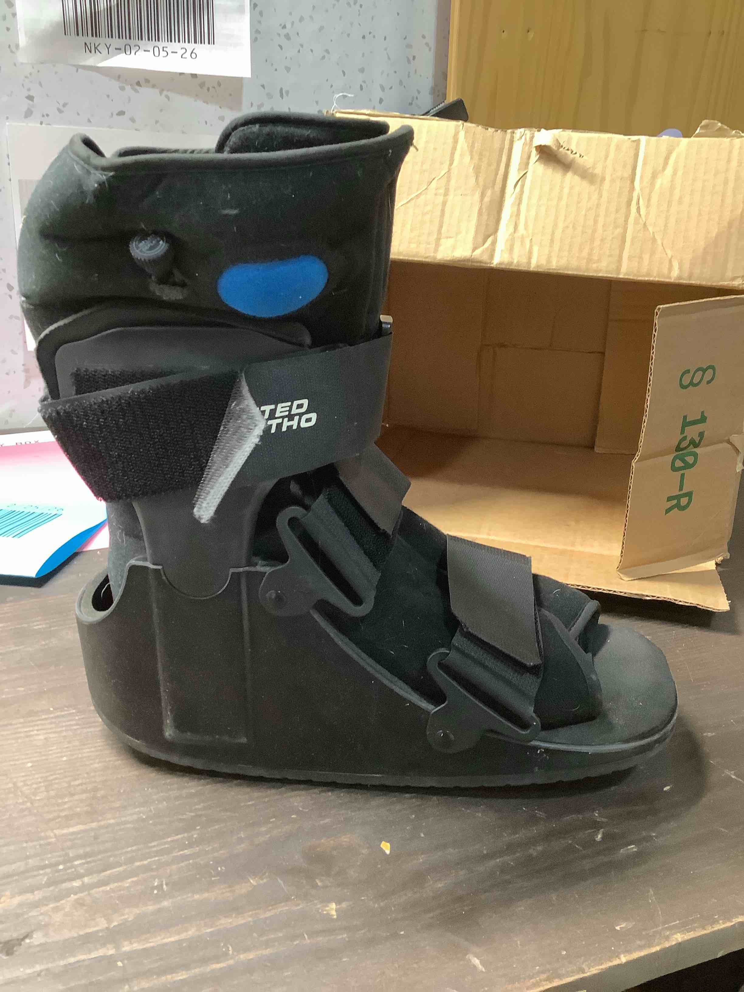 Condition photo showing Good Condition for United Ortho Short Air Cam Walker Fracture Boot, Small, Black Black Small Boot