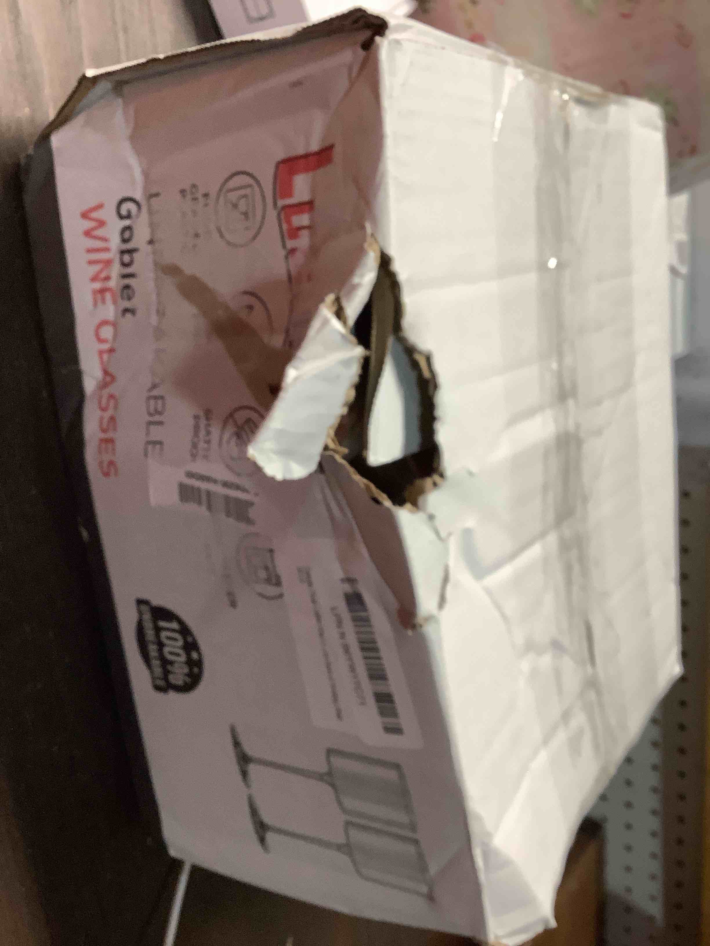 Condition photo showing Good Condition for Plastic Goblets Wine Glasses - 12Oz Acrylic Wine Glasses Origami Unbreakable Clear Plastic Cocktail Glasses Recyclable Shatterproof Reusable Wine Cups for Parties & Weddings (Blue)