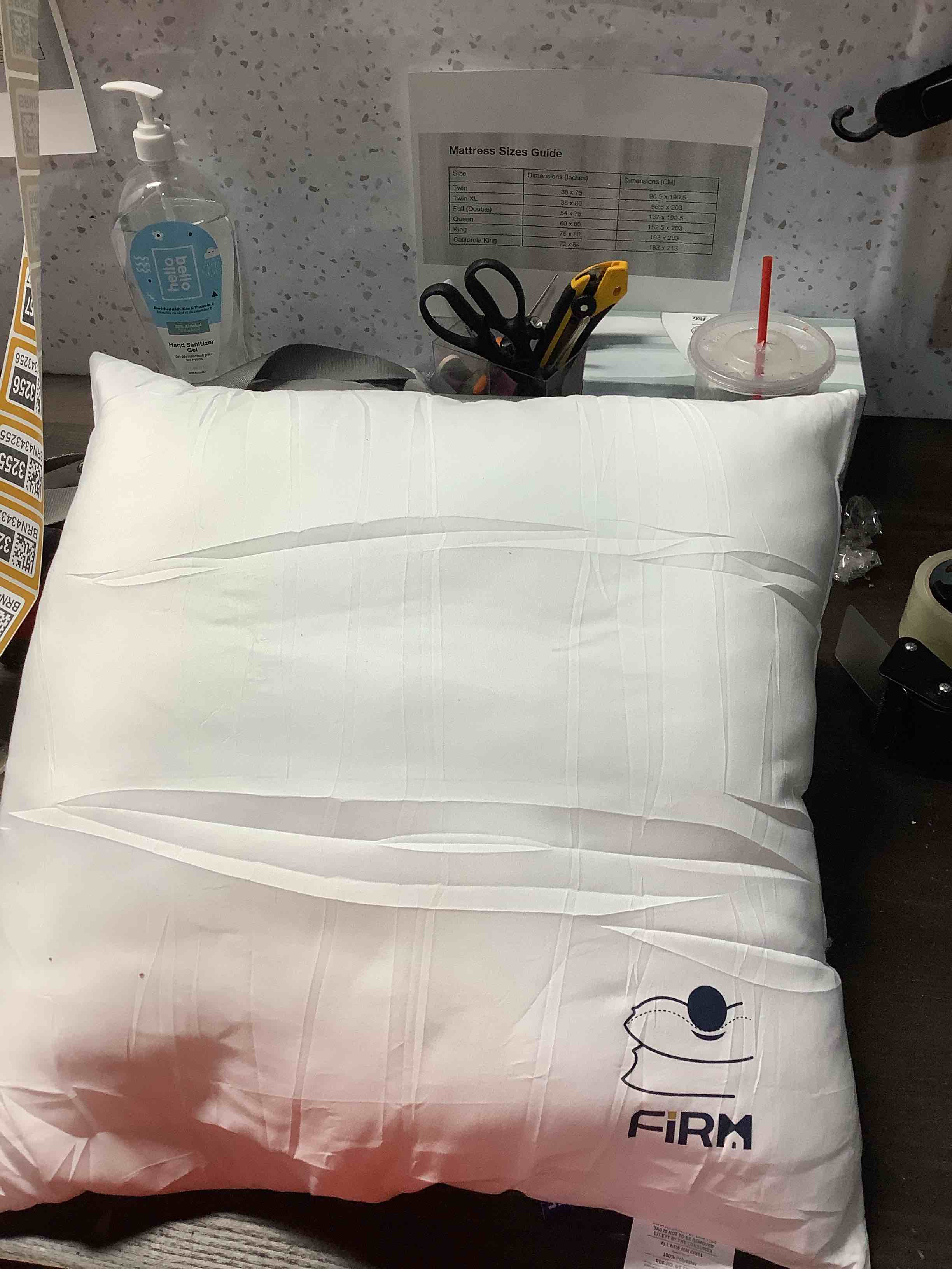 Condition photo showing Good Condition for MIULEE 18x18 Throw Pillow Inserts Set of 2, Decorative Throw Pillows for Couch Sofa Bed, 100% Virgin Fiber Filling