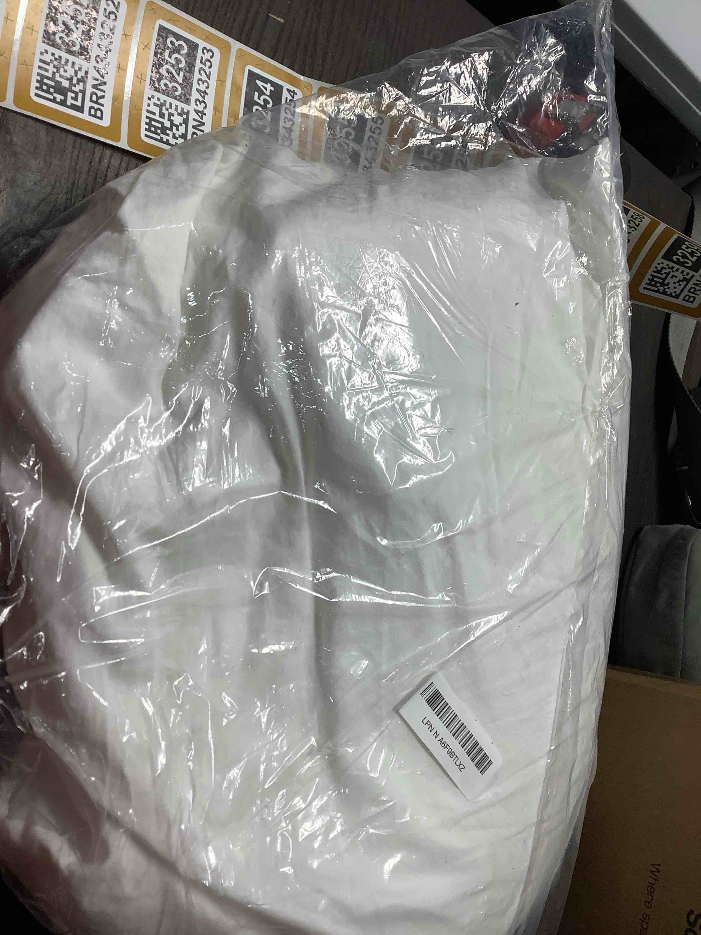 Condition photo showing As Is for SONORO KATE 100% Egyptian Cotton Sheets Set, Extra Deep Pocket up to 18"-24",1000 High Thread Count, Soft & Breathable 5-Star Hotel Sateen Bed Sheets - 4 PC (White,King) White King