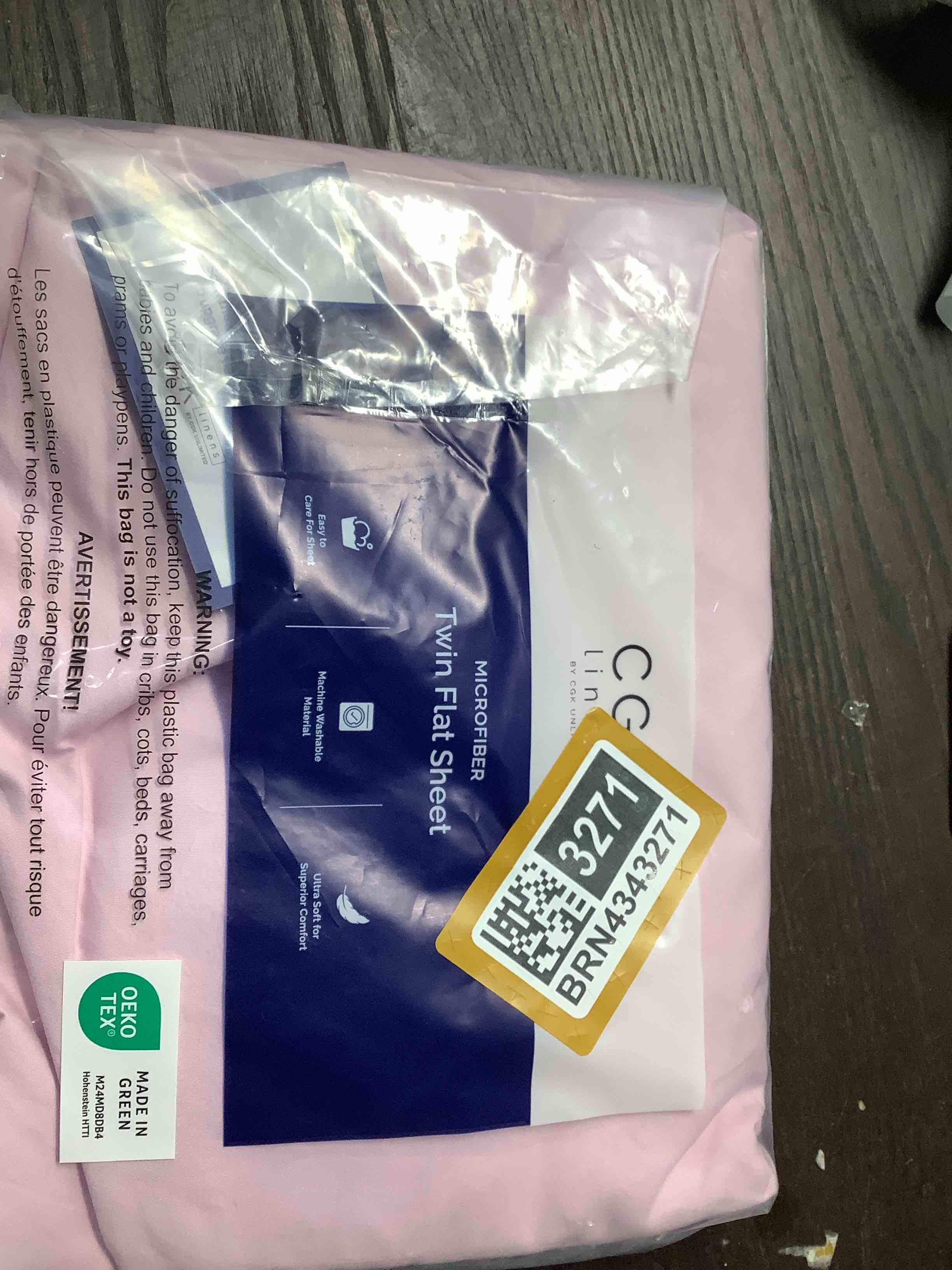Condition photo showing Good Condition for Twin Size Flat Sheet - Hotel Quality Top Flat Bed Sheet Only - Ultra-Soft, Breathable & Cooling - Fade & Wrinkle Free - Easy-Care, Stain & Shrink Resistant Bedding - Easy-Fit & Oeko-Tex - Light Pink Twin 34 - Light Pink