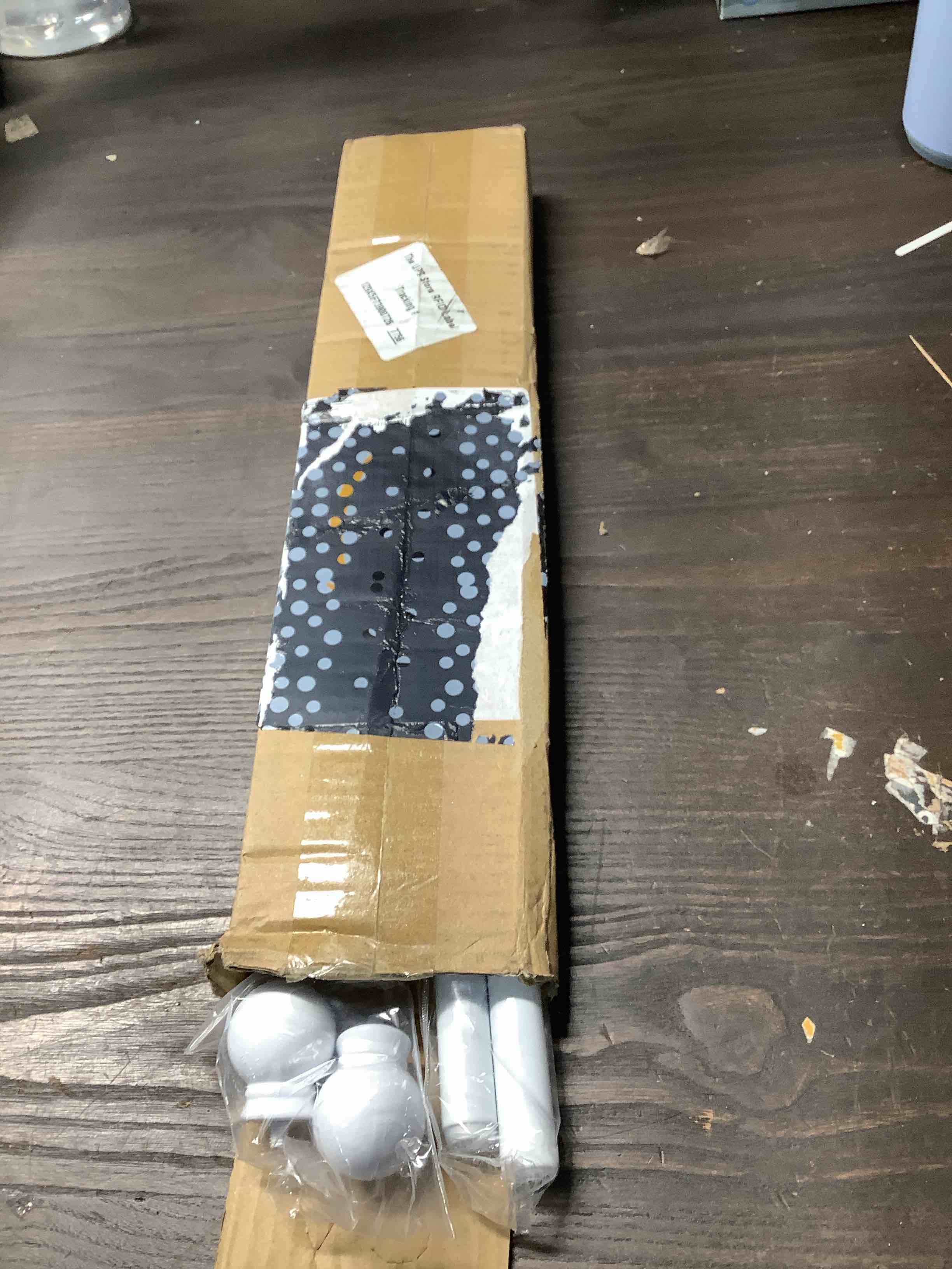 Condition photo showing Good Condition for Curtain Rods for windows 32-48 inch, 5/8 inch Decorative White Splicing Heavy Duty Metal Curtain Rod set with Brackets 32-46" White