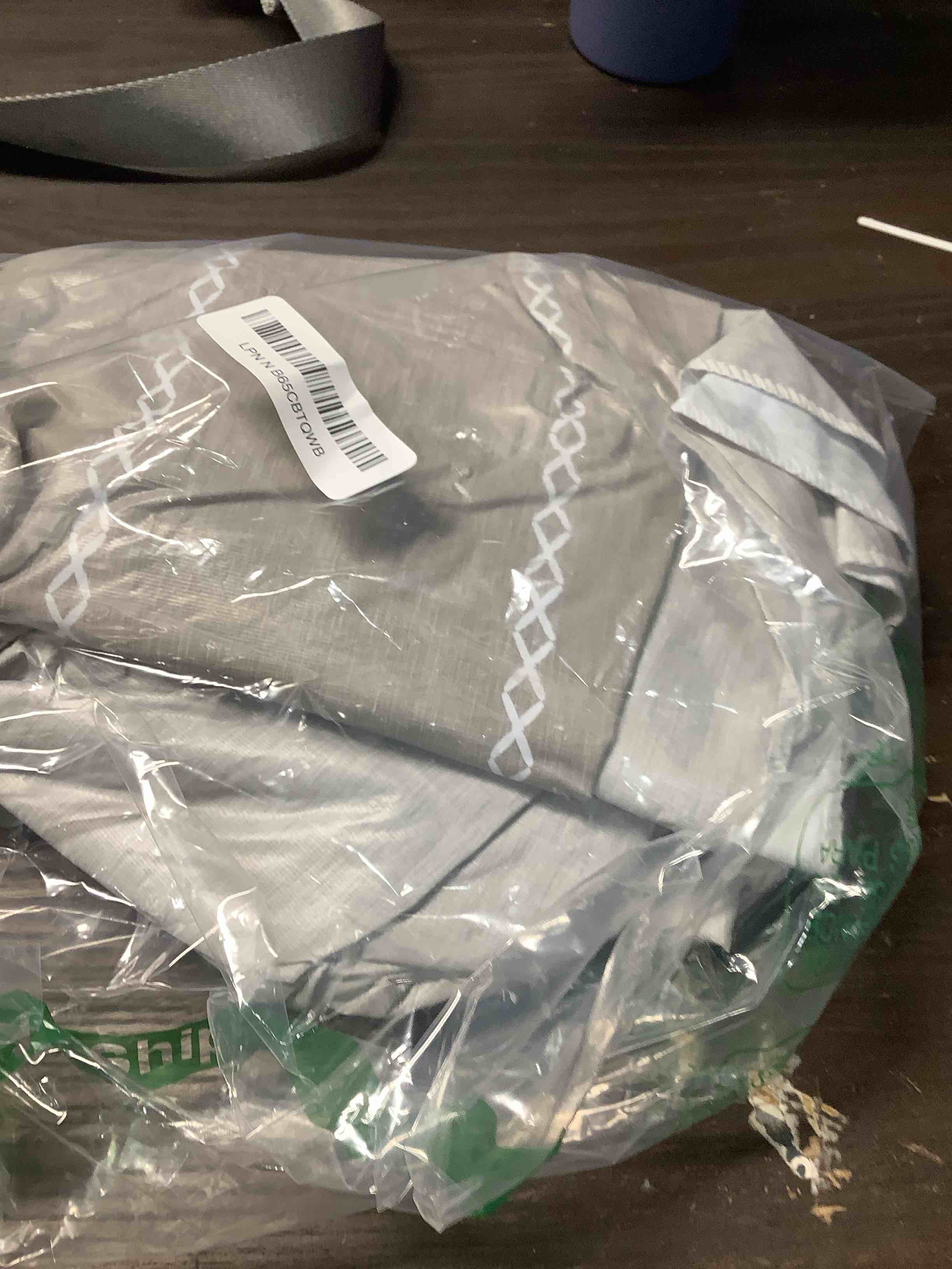 Condition photo showing Good Condition for NLMUVW Vinyl Tablecloth with Flannel Backing 100% Waterproof Rectangle PVC Table Cloth Wipe Clean Table Cover for Dining Party Camping Outdoor, Light Grey, 60 X 90 Inch 90" x 60" (Rectangular) Light Grey