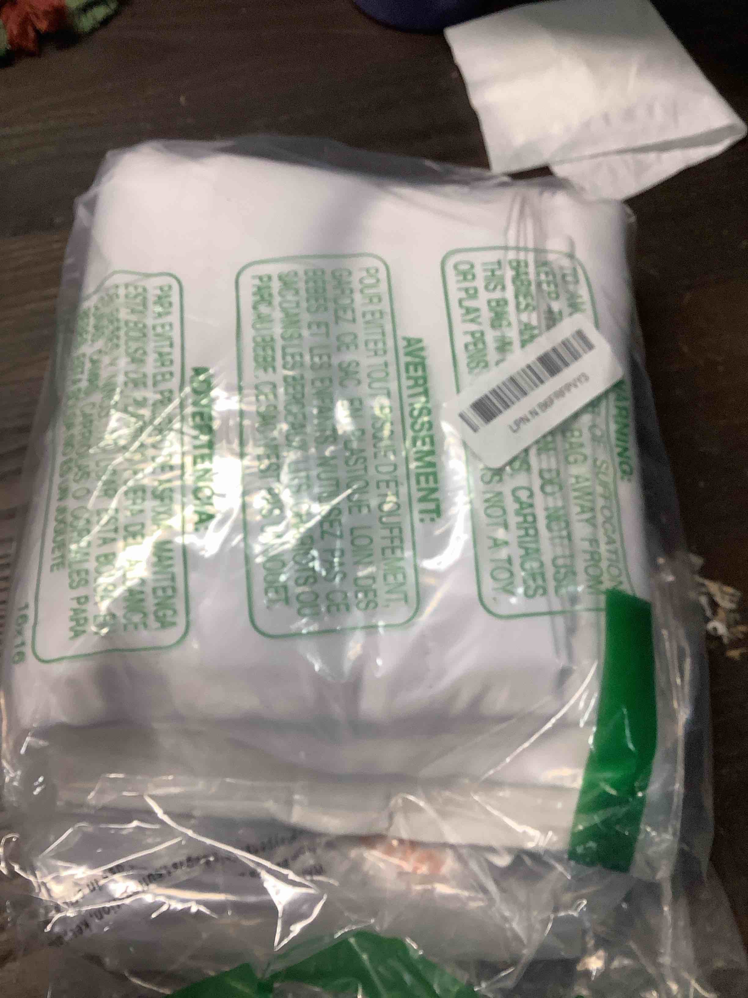 Condition photo showing Good Condition for Aiyufeng Pure White Curtains for Bedroom 45 Inches Long 2 Panels Set, Room Darkening Window Treatment, Short Curtain Drapes, Soft Touching Casual Rod Pocket Privacy Curtains, W40 x L45 Inch 40"W x 45"L (Pack of 2) Pure White