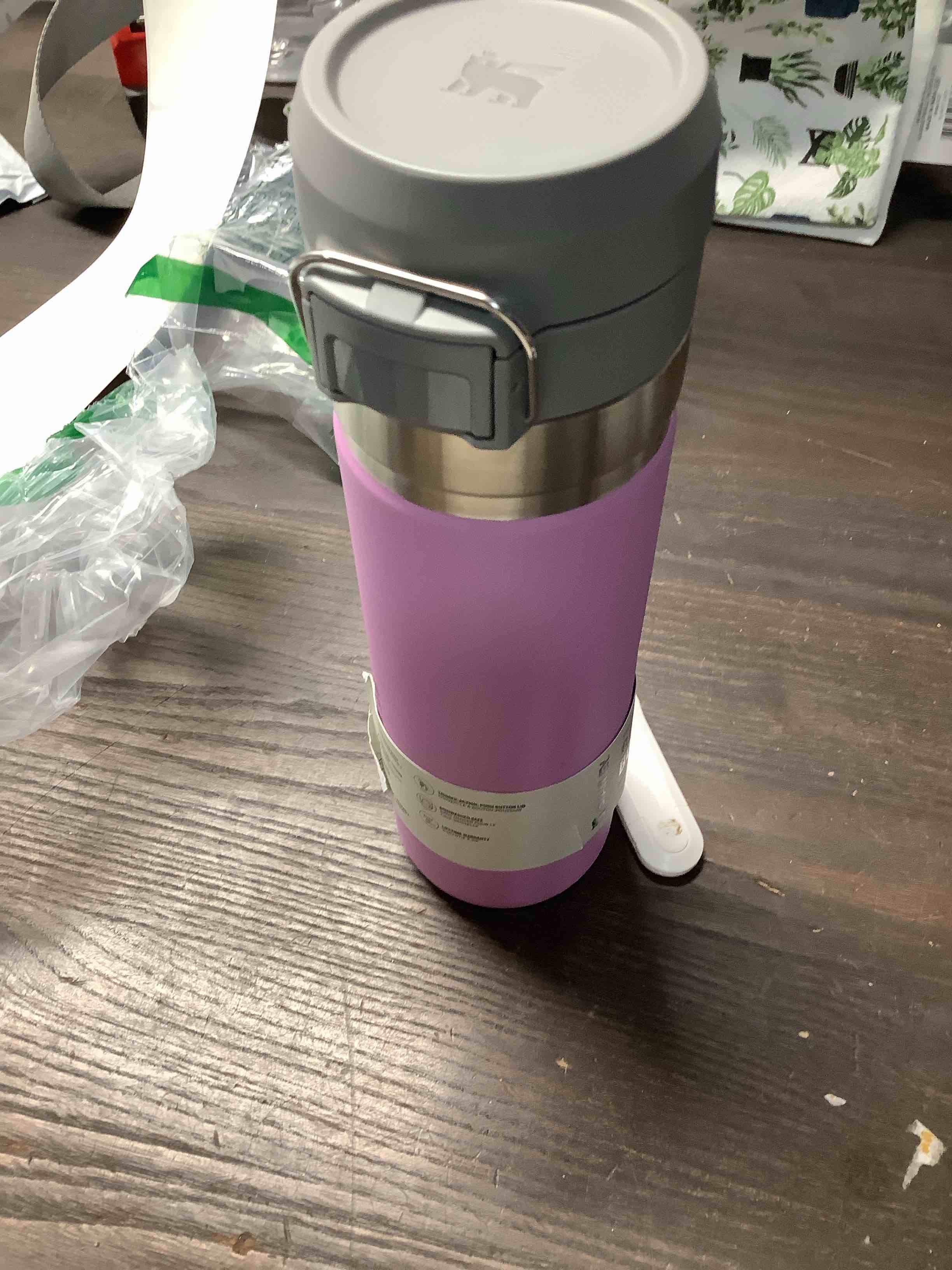Condition photo showing Good Condition for STANLEY Quick Flip GO Water Bottle 24 oz | Push Button Lid | Leakproof and Packable for Travel and Sports | Insulated Stainless Steel | BPA-Free | Lilac 2.0