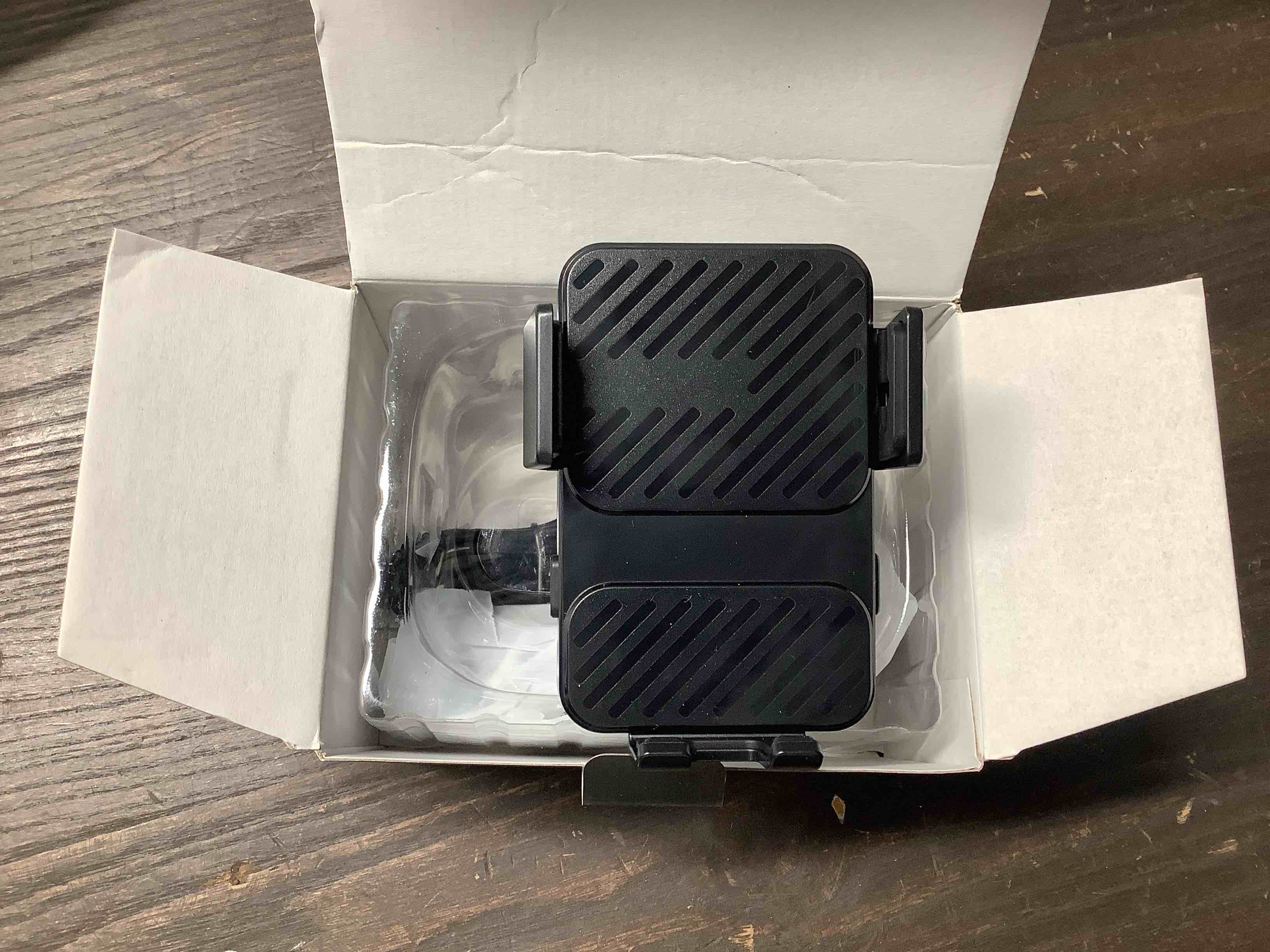 Condition photo showing Good Condition for Wireless Car Charger, Phone Holders for Your Car 15W Fast Charging Auto Clamping, Air Vent Car Phone Mount for iPhone 17 16 15 14 13 Mini Pro Max XR, Samsung Galaxy S25 Ultra S24 S23 S22 S21