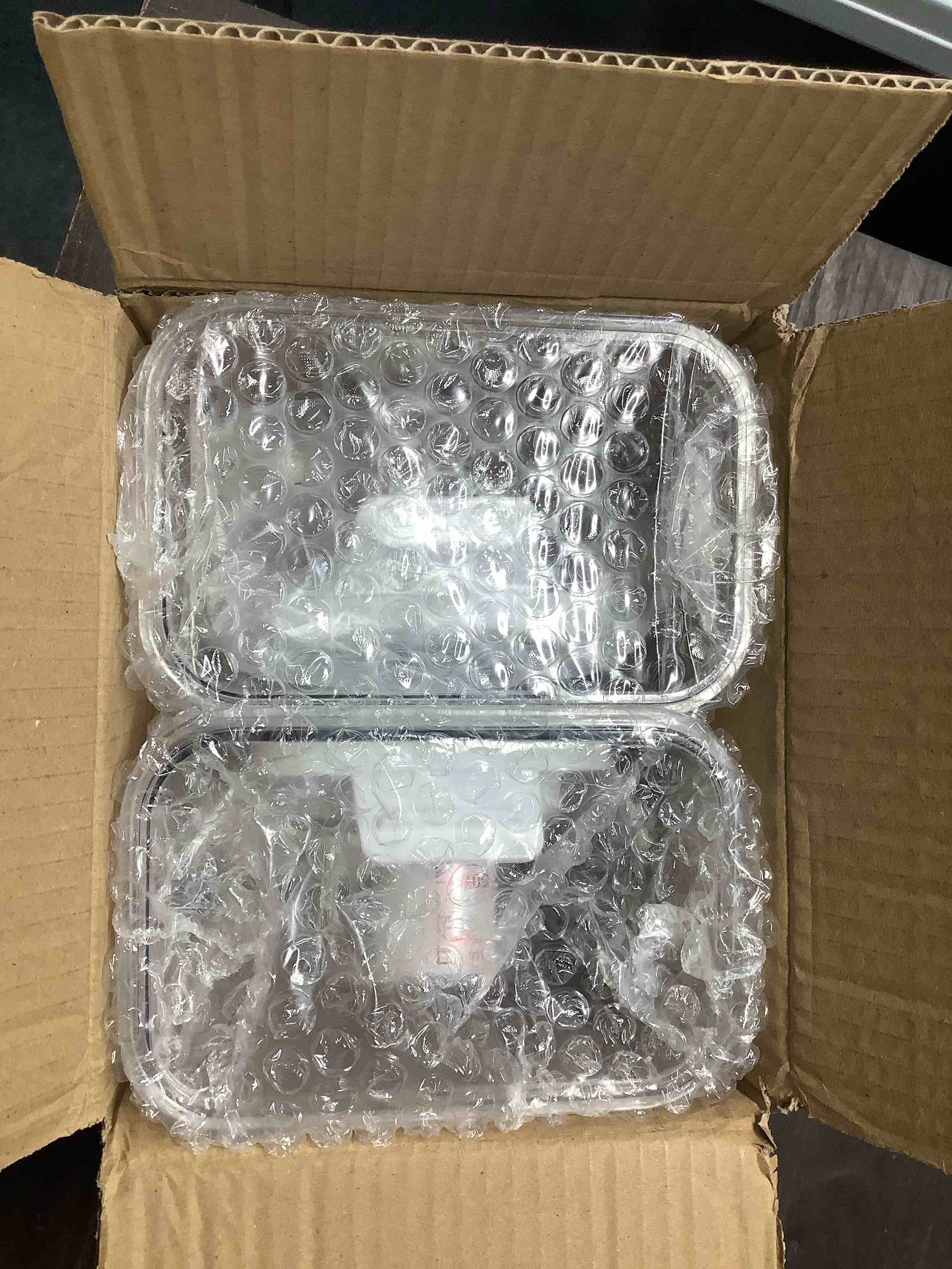 Condition photo showing Good Condition for 2 Pack Laundry Detergent Dispenser, 61oz Detergent Dispenser, Refluxable Laundry Detergent Container, Plastic Liquid Laundry Detergent Dispenser for Laundry Room Organization with 6 Labels 61 Fl Oz (Pack of 2)