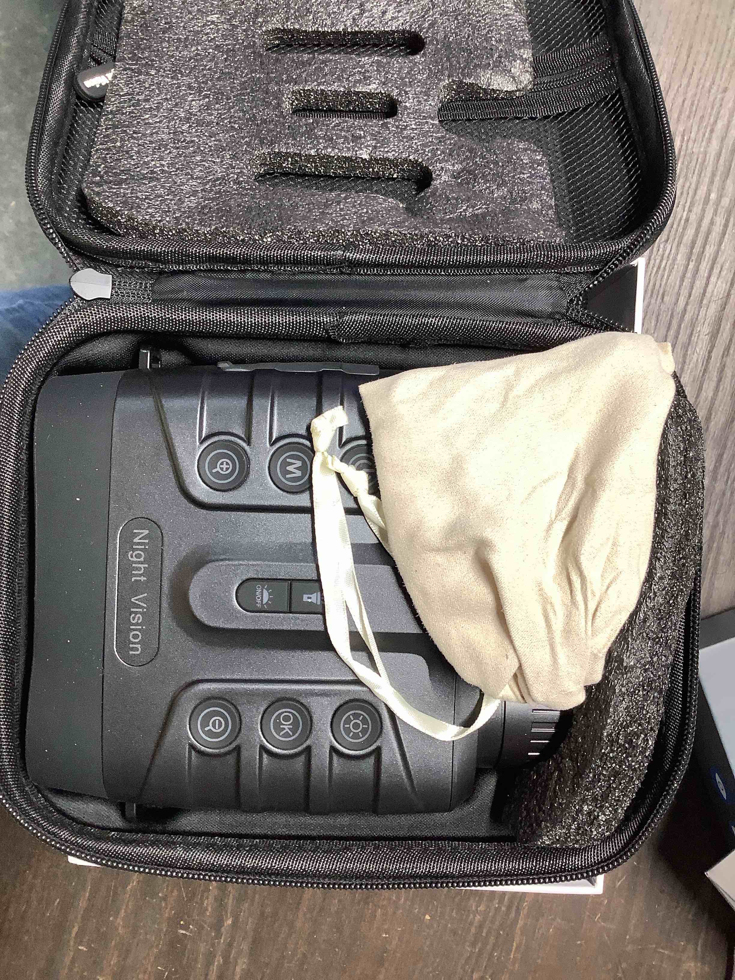 Condition photo showing Good Condition for Night Vision Goggles,4K Full-Color Night Vision Binoculars for Adults with 3" HD Screen, 10000mAh Battery & 1968FT Night Vision Range,64GB Card,850nm Infrared,8X Zoom, Ideal for Camping & Hiking Black