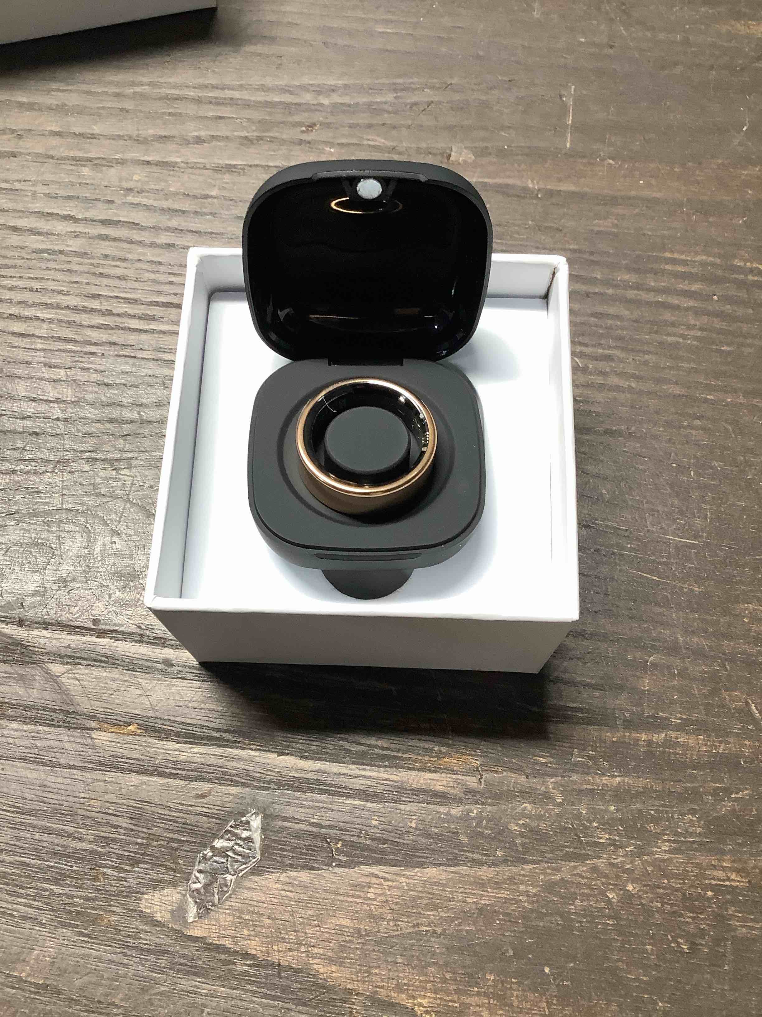 Condition photo showing Good Condition for Smart Ring Rose Gold, 100