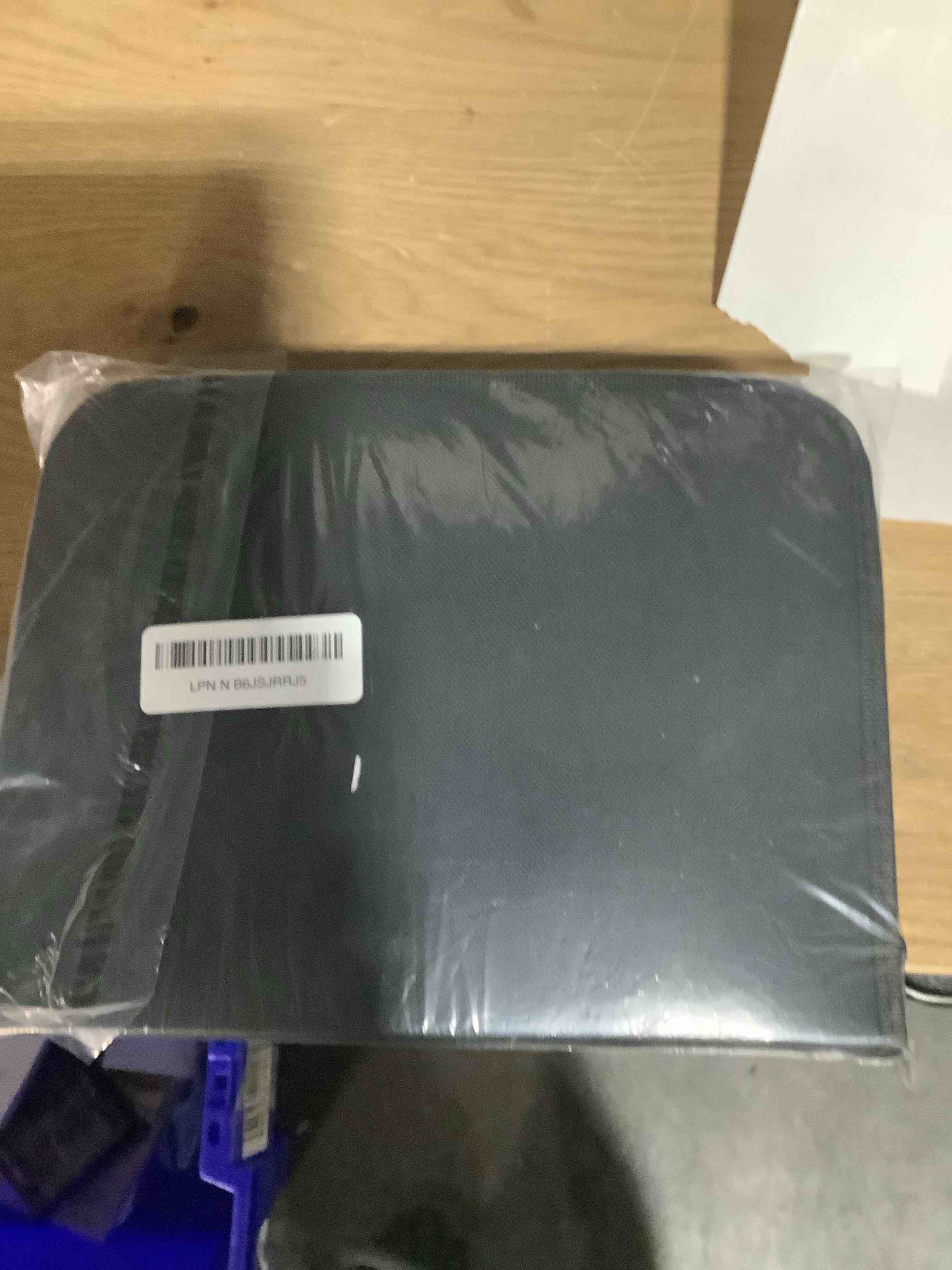 Condition photo showing New/Like New for Sewing Kit for Adults,Maxfanay Needle and Thread Kit for Sewing,Professional Sewing Supplies Accessories with Tailor Scissors,43XL Thread,30 Needles,Yarn Snips and More for Travel Home Beginners