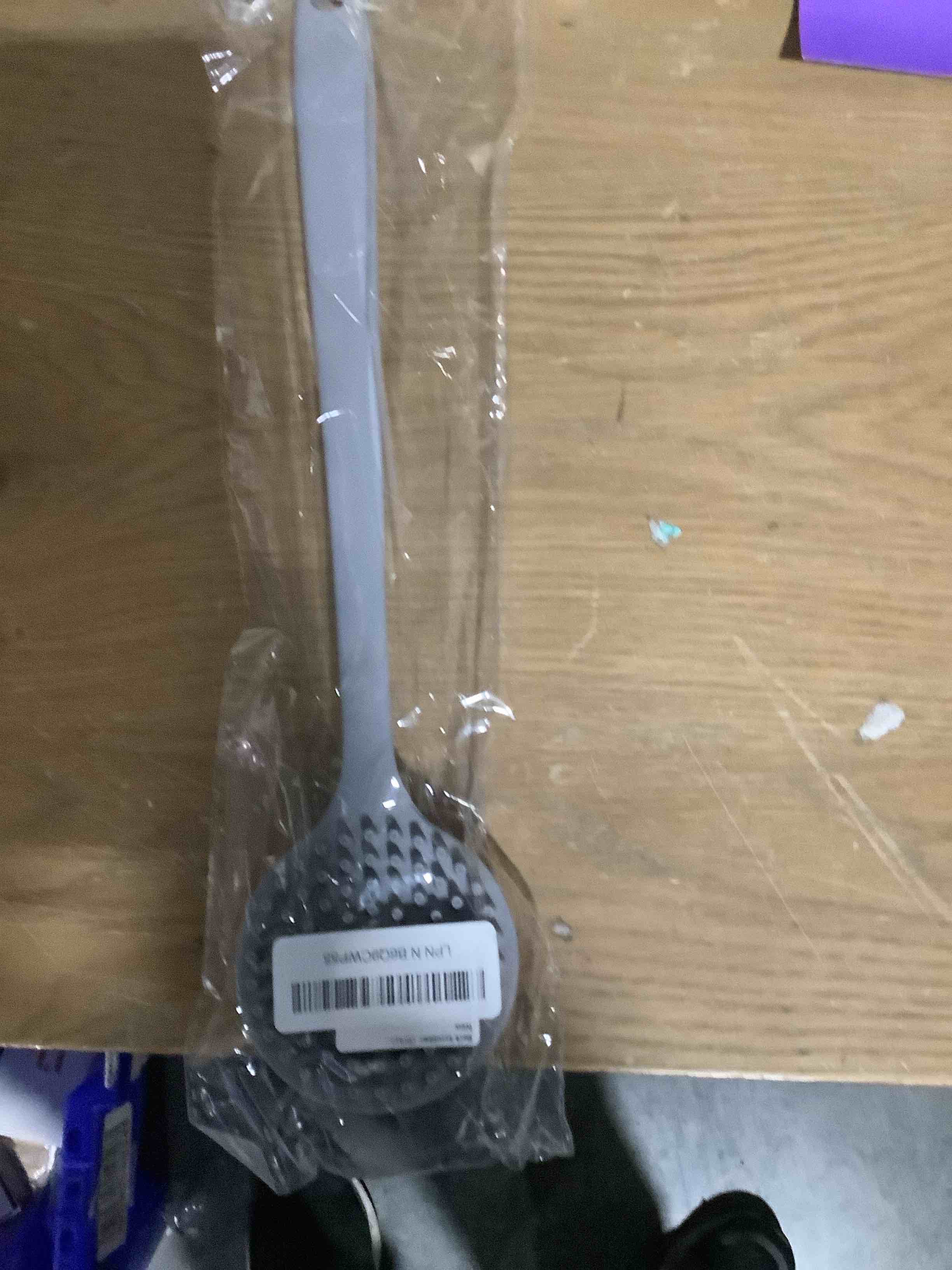 Condition photo showing New/Like New for Silicone Body Scrubber - Long Handle Back Scrubber, Shower Exfoliator Gray