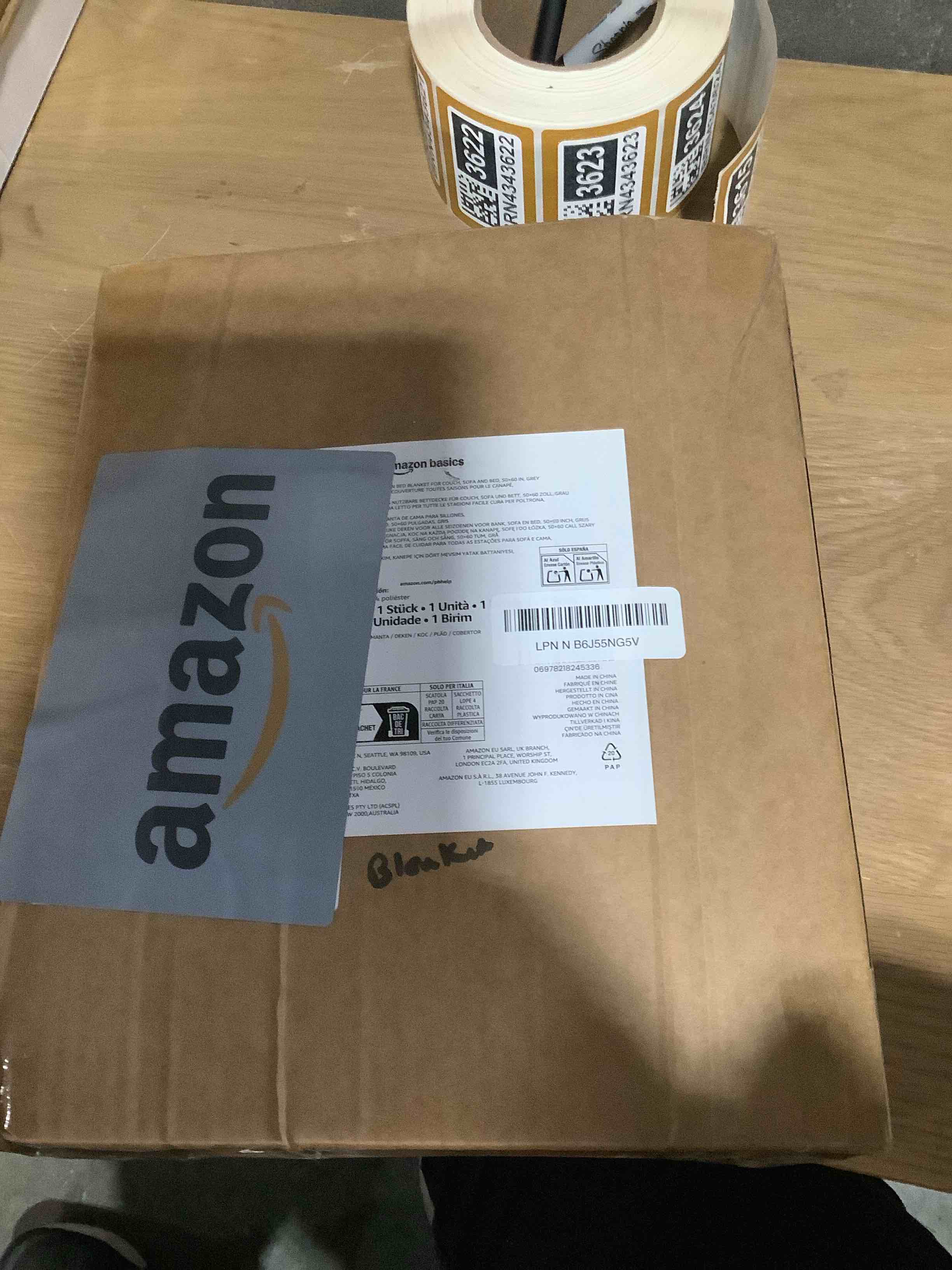 Condition photo showing New/Like New for Amazon Basics Chunky Chenille Knit Microfiber Throw Blanket for Couch, Bed and Sofa, Soft and Warm Lightweight Jersey, 50"×60", Grey Grey 50×60in.