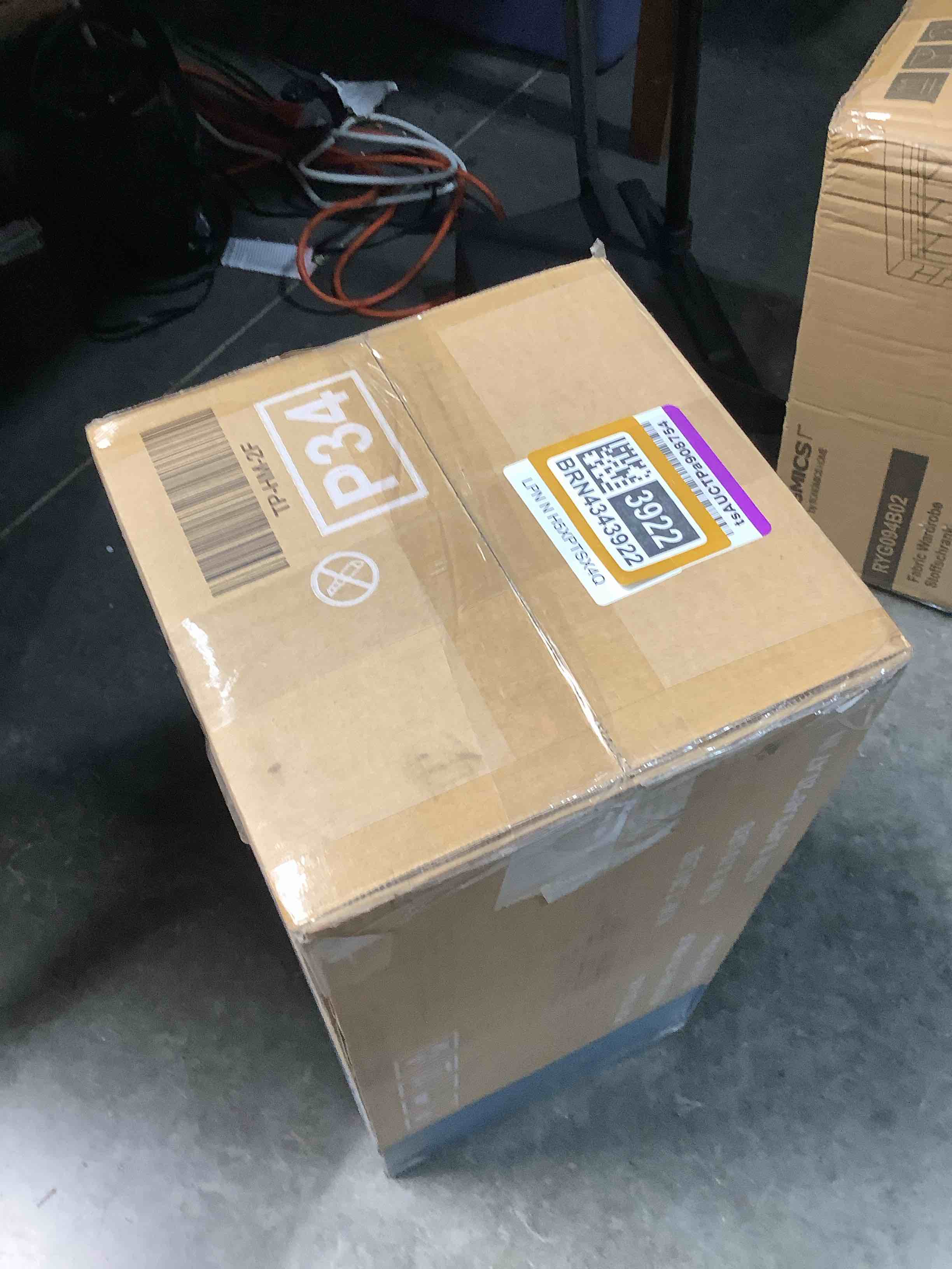 https://s3.amazonaws.com/lotting-images-prod/NKYBargainOutlett/BRN4343922_1776275557578.jpeg