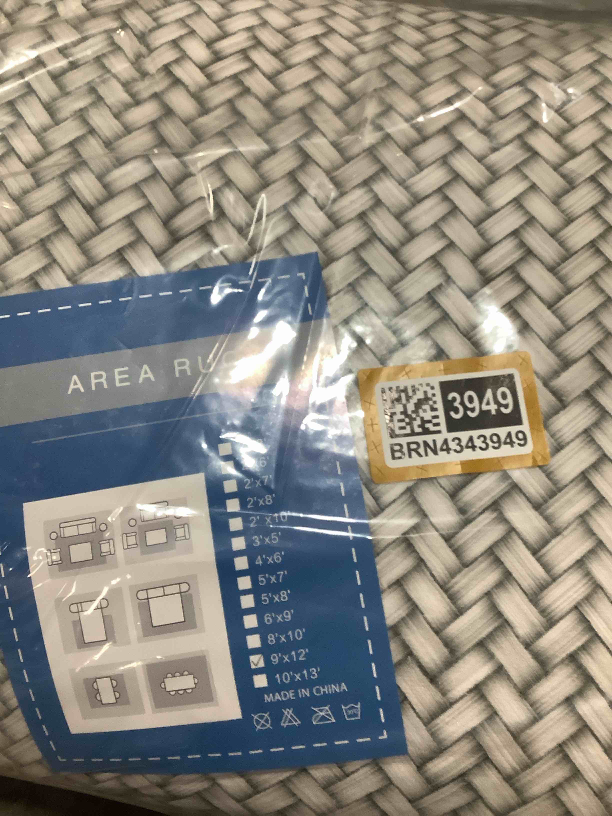 https://s3.amazonaws.com/lotting-images-prod/NKYBargainOutlett/BRN4343949_1776357468677.jpeg