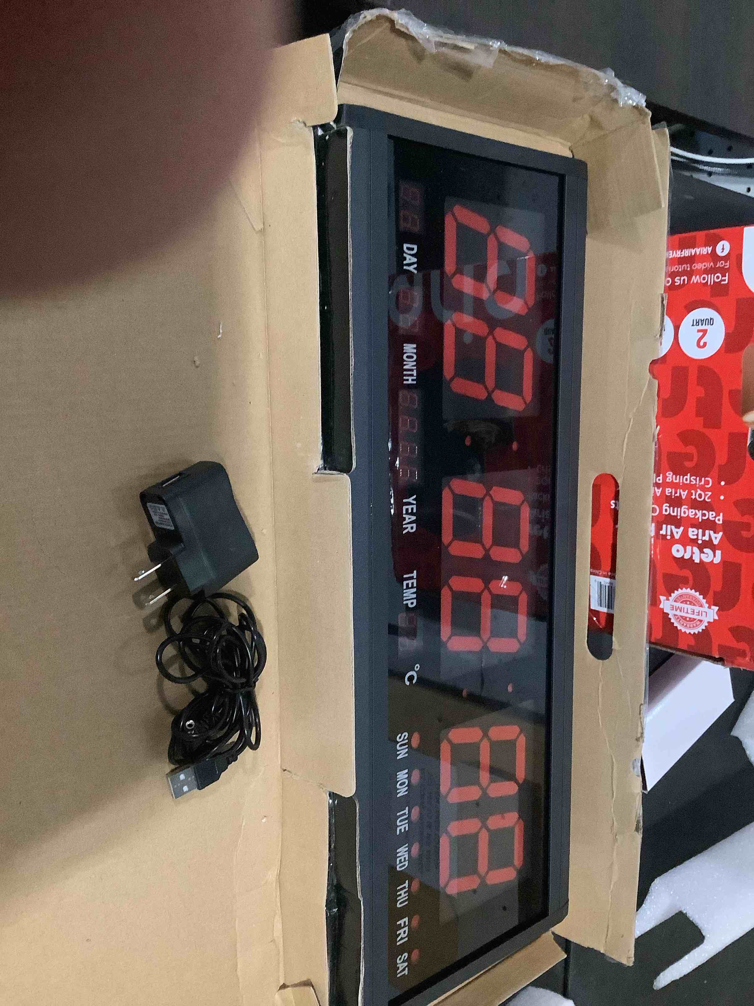 Condition photo showing Good Condition for rsobl 18.9 inch oversized led digital wall clock large display with indoor temperature date and day of week,electric wall clock/calendar timer home decor -red