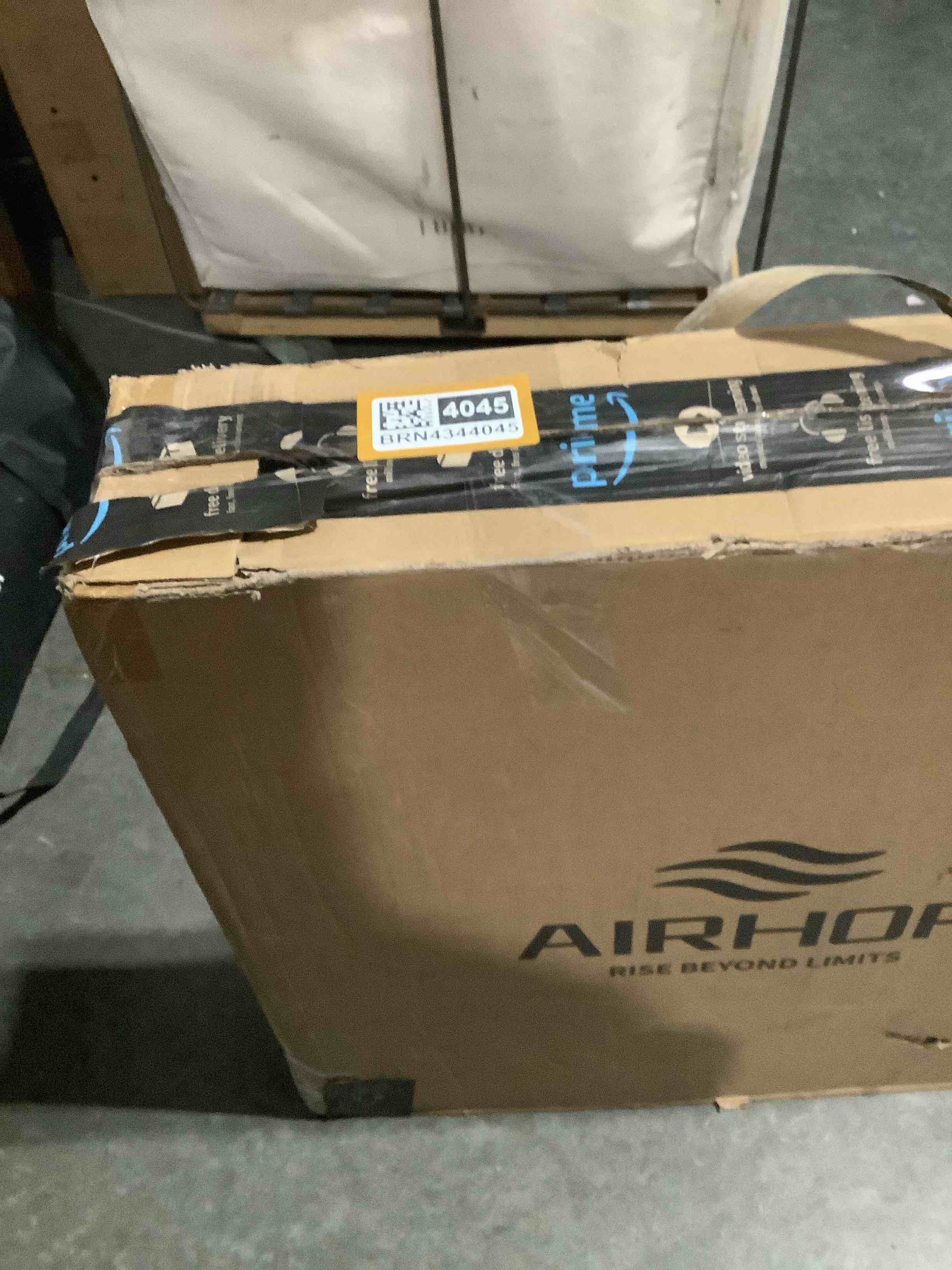 https://s3.amazonaws.com/lotting-images-prod/NKYBargainOutlett/BRN4344045_1776961311303.jpeg