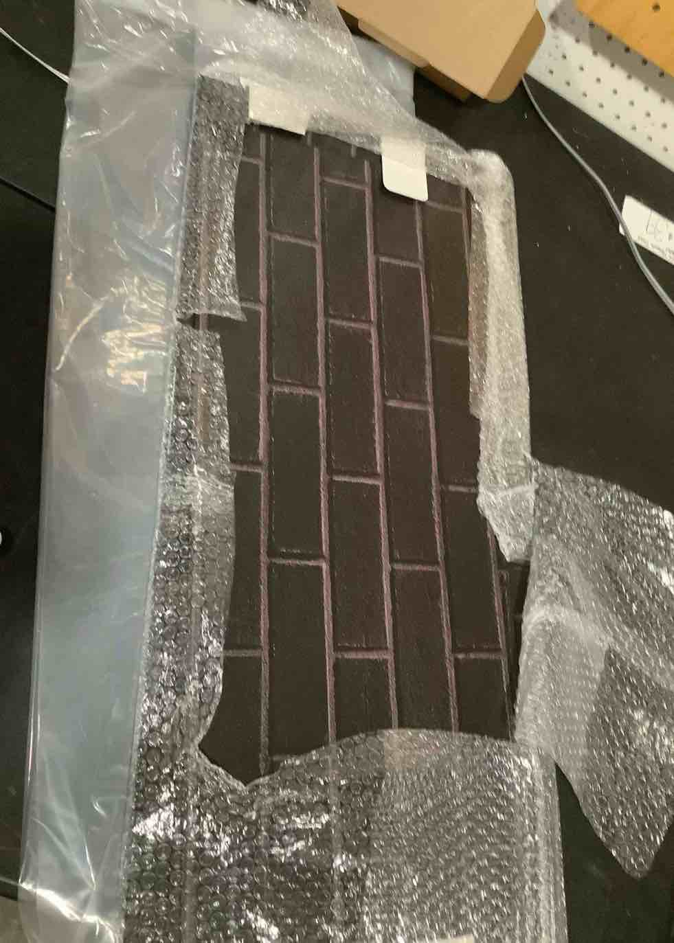 https://s3.amazonaws.com/lotting-images-prod/NKYBargainOutlett/BRN4344072_1777558822780.jpeg
