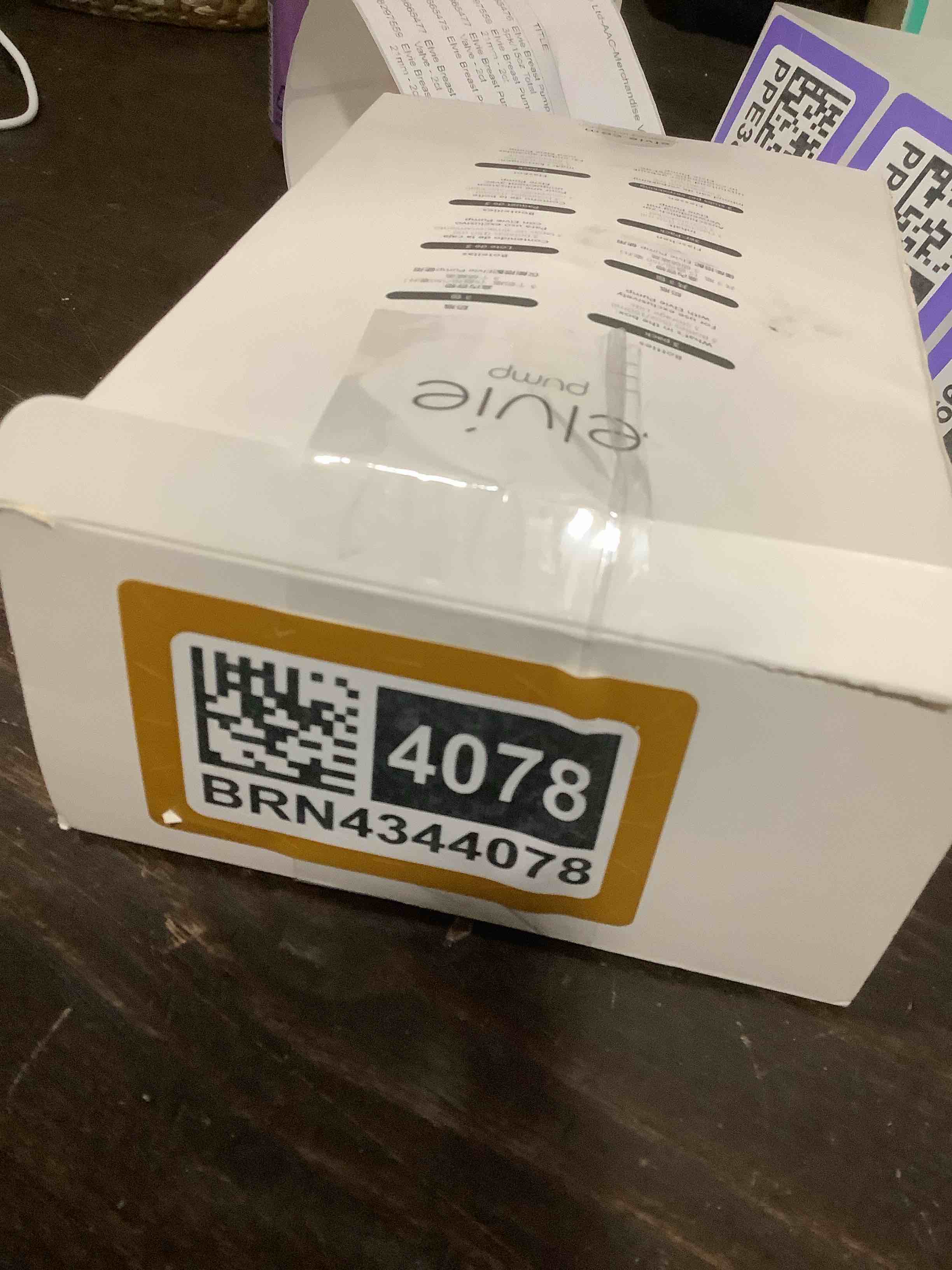 https://s3.amazonaws.com/lotting-images-prod/NKYBargainOutlett/BRN4344078_1777045086773.jpeg
