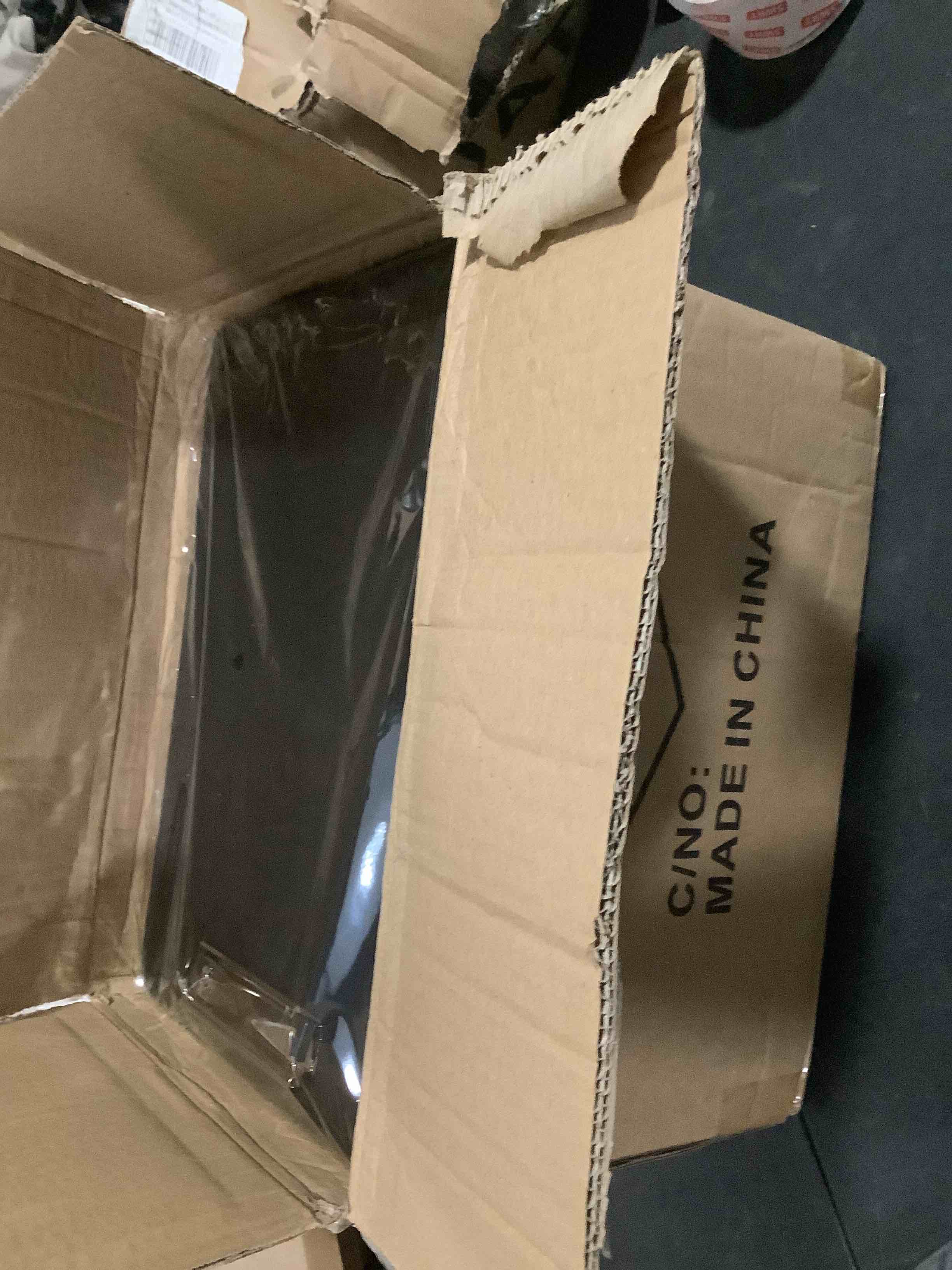 https://s3.amazonaws.com/lotting-images-prod/NKYBargainOutlett/BRN4344096_1777060083418.jpeg