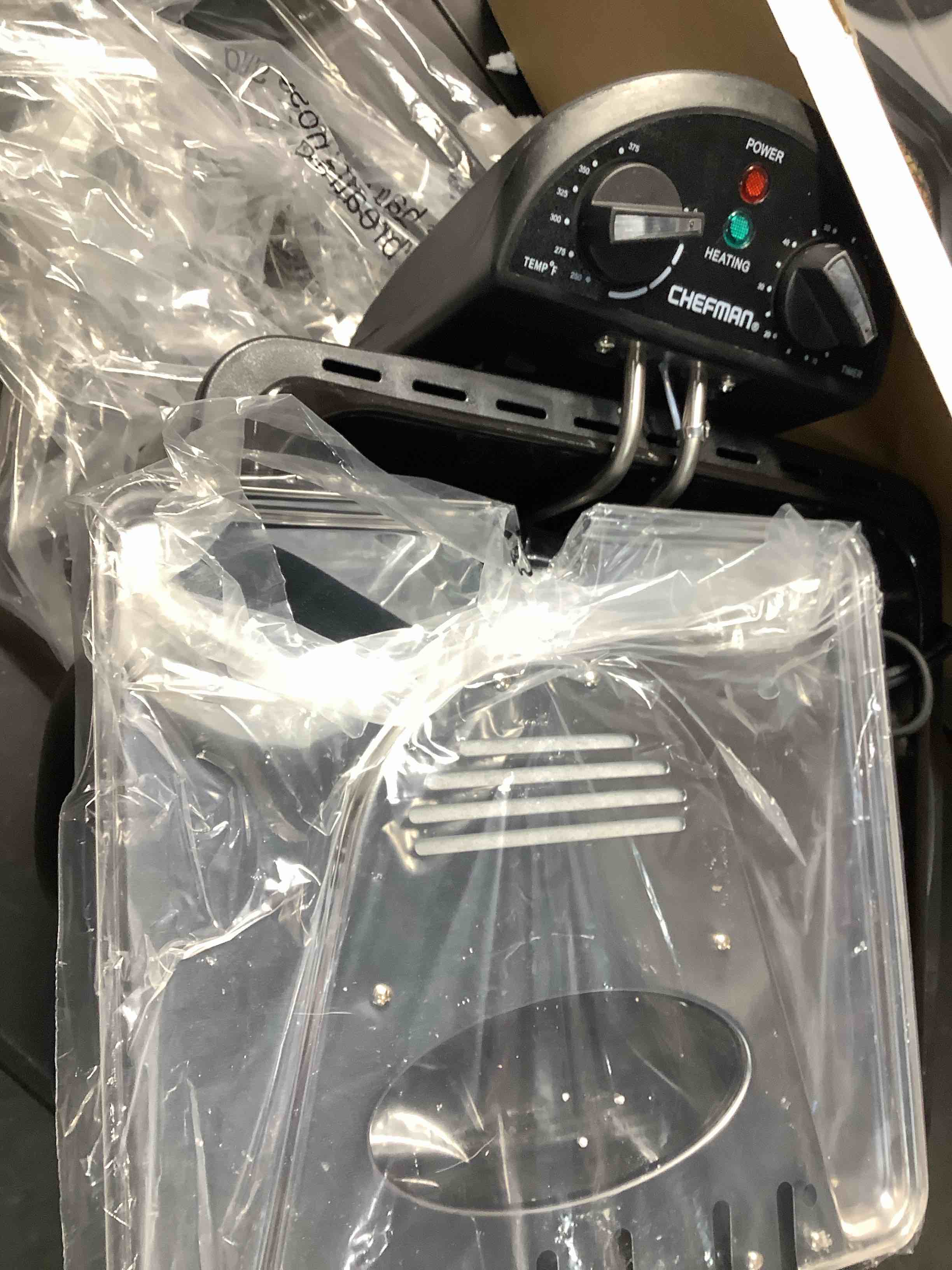 Condition photo showing Good Condition for chefman 4.5 liter deep fryer w/basket strainer, xl jumbo size, adjustable temperature & timer, perfect for fried chicken, shrimp, french fries, chips & more, removable oil-container, stainless steel large