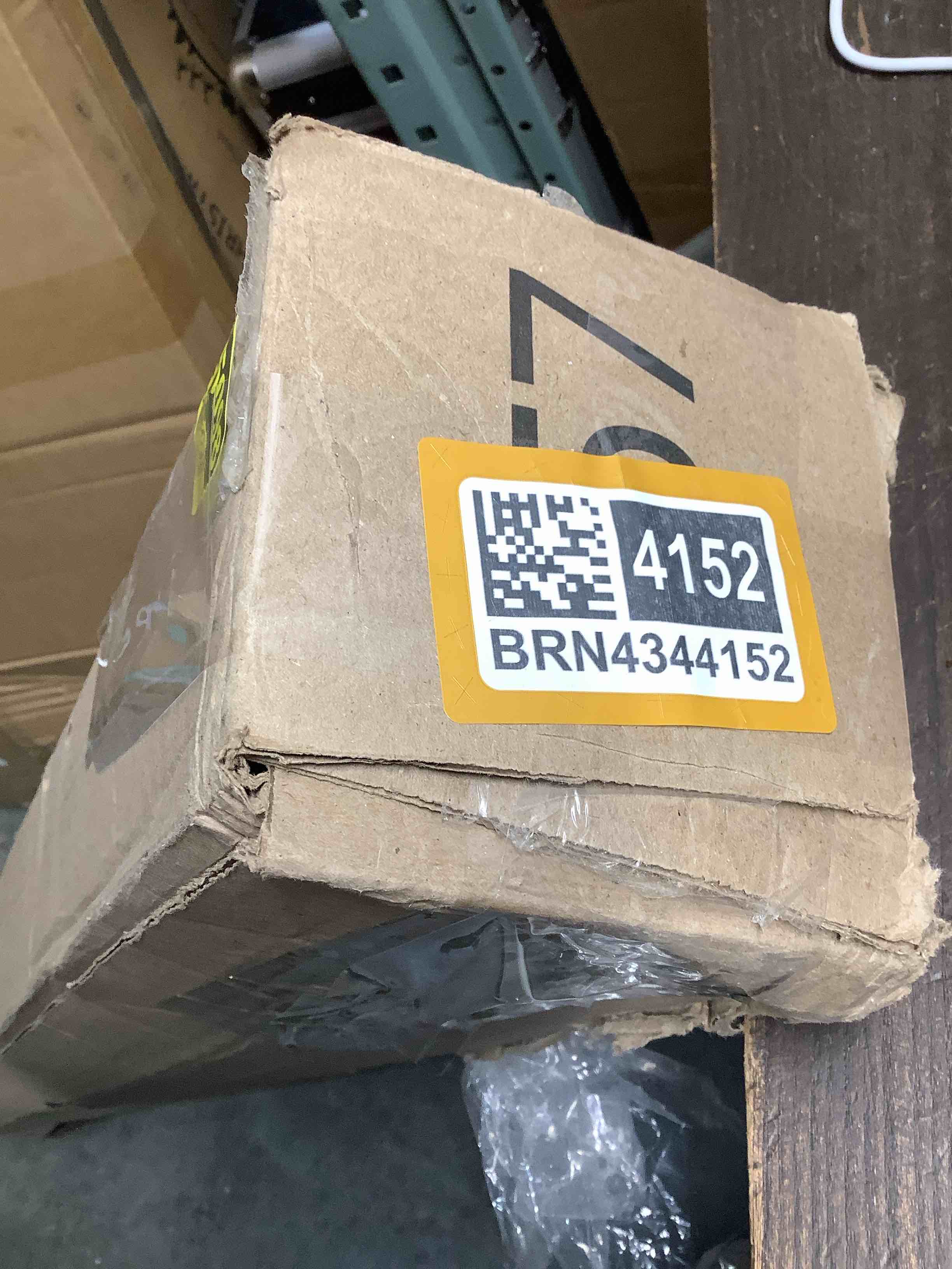 https://s3.amazonaws.com/lotting-images-prod/NKYBargainOutlett/BRN4344152_1777403866308.jpeg