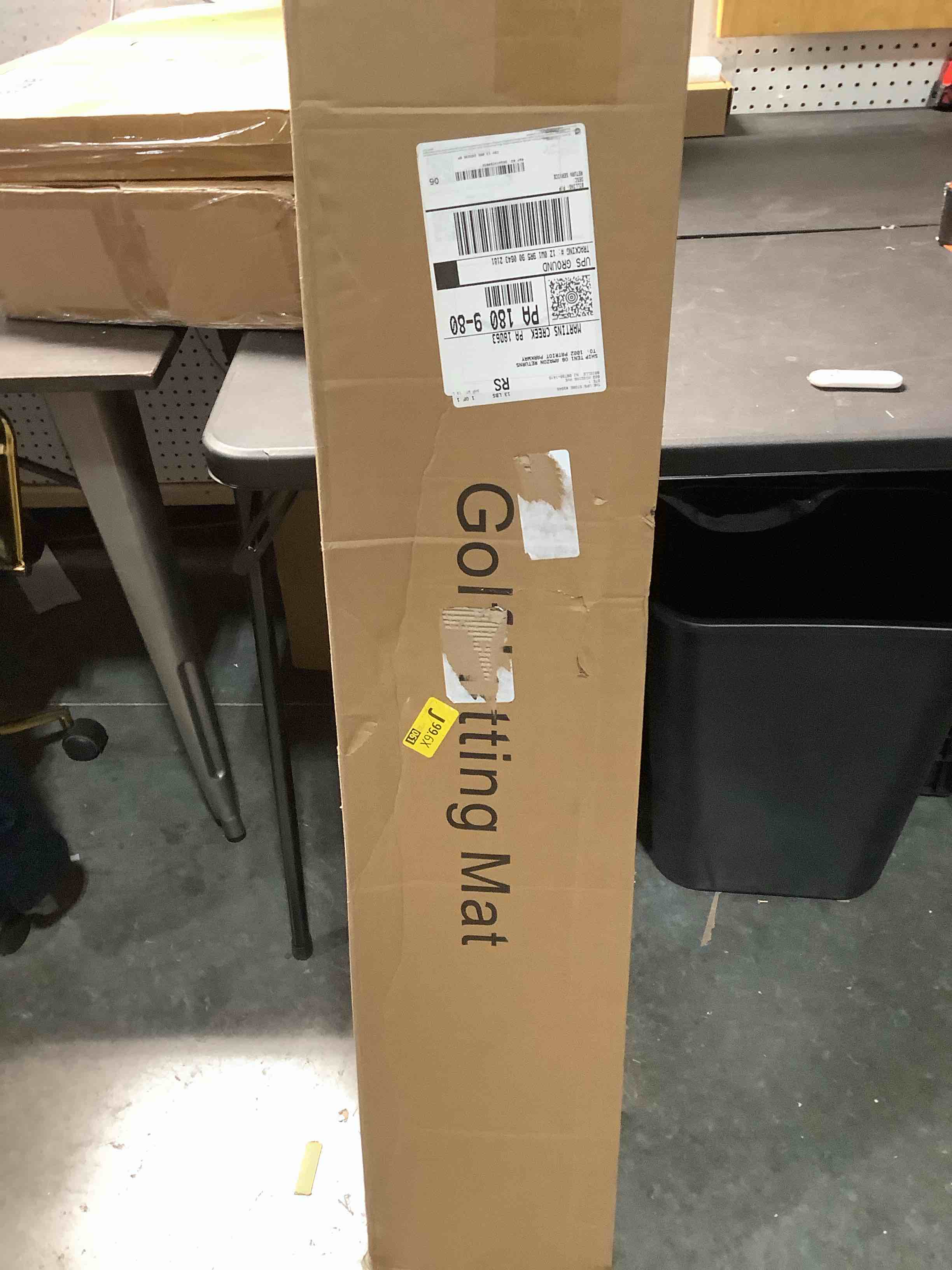 https://s3.amazonaws.com/lotting-images-prod/NKYBargainOutlett/BRN4344166_1777493087096.jpeg