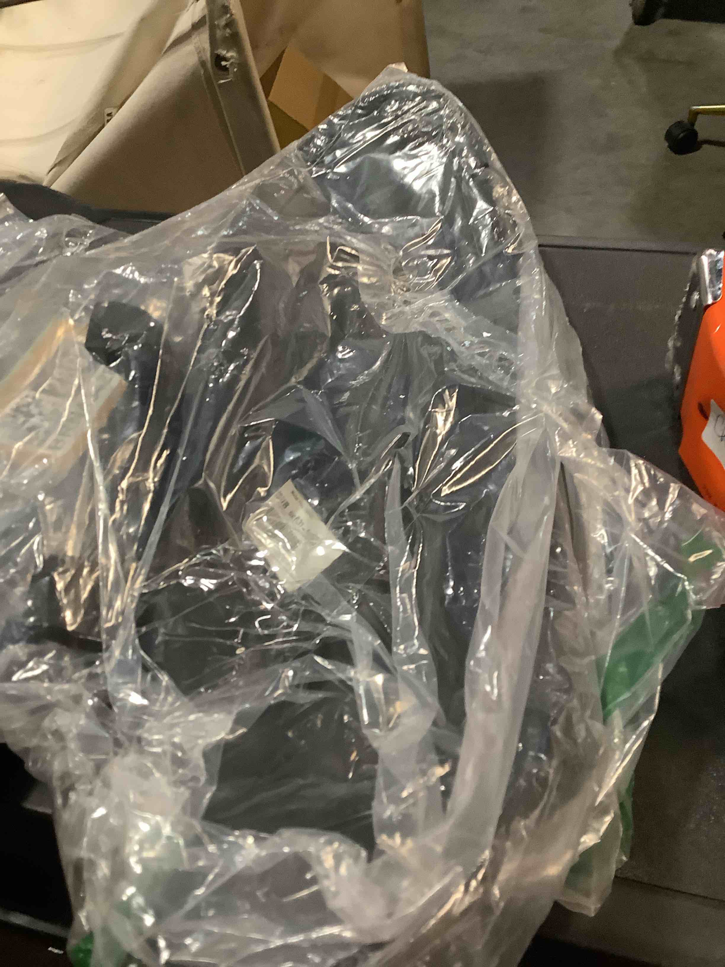 Condition photo showing Good Condition for mulch plug 631-05195a 631-05195 lawn mower mulch plug kit compatible with mtd cub cadet 42" / 46" 19a70041 19b30005 ltx-1046vt ltx-1050kh ltx-1045 63105195a 93105195 model, fits 2012 and after