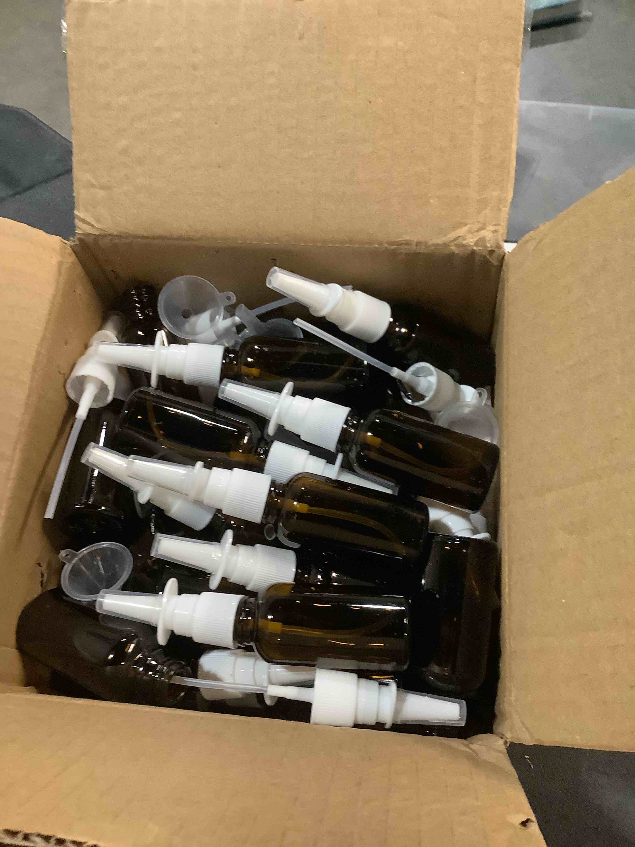 Condition photo showing Good Condition for 40 pcs nasal spray bottle empty, brown glass refillable fine mist nasal spray bottles with 8 funnels and 8 labels (30ml/1oz) brown 40pcs