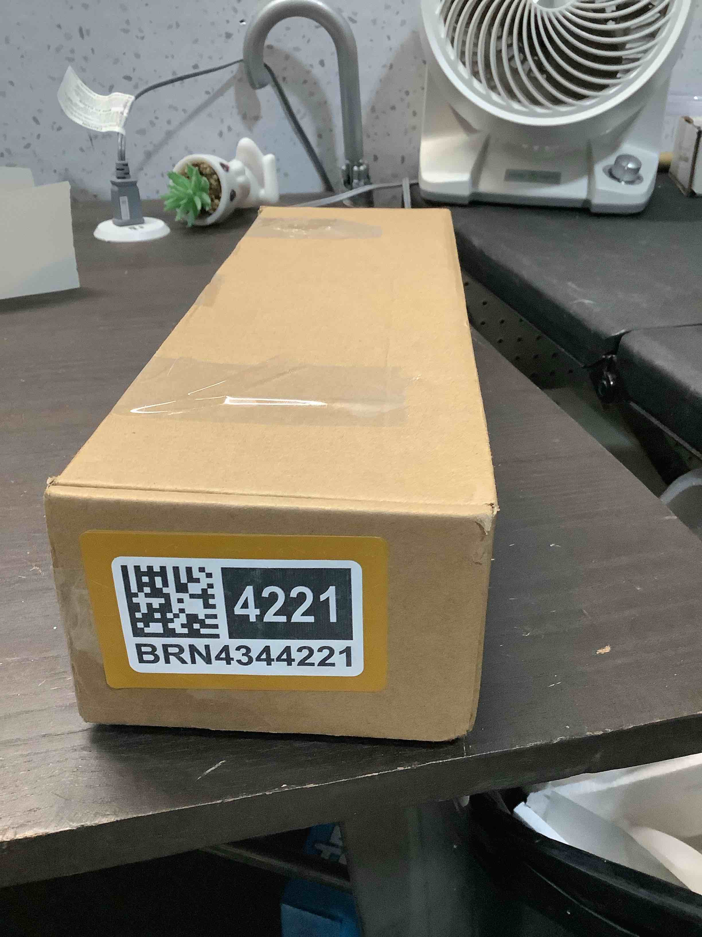 https://s3.amazonaws.com/lotting-images-prod/NKYBargainOutlett/BRN4344221_1777577560260.jpeg