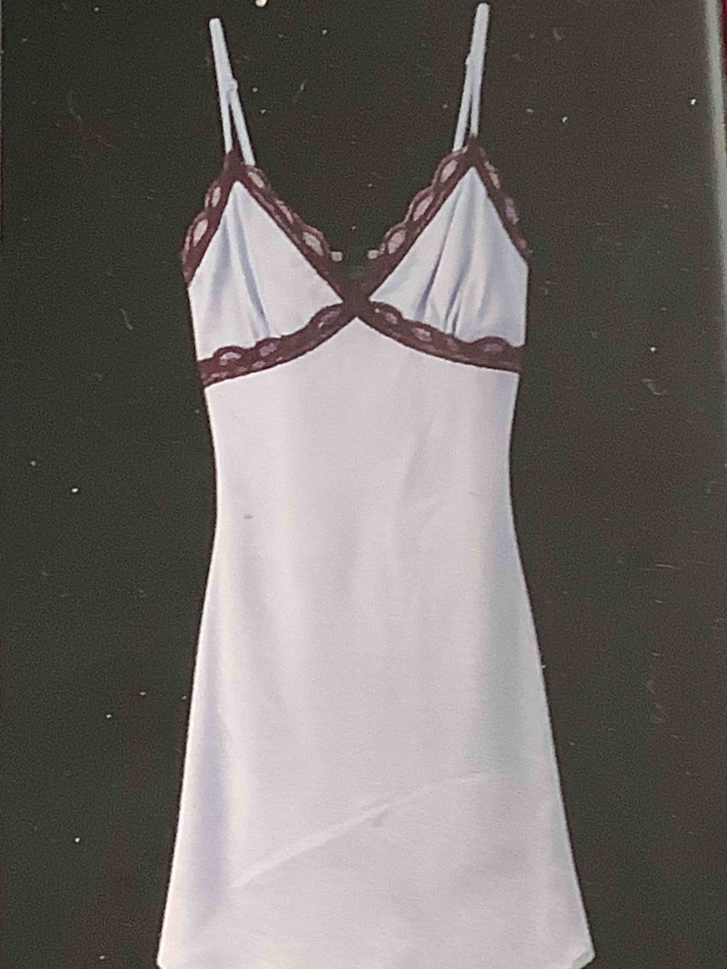 auden women’s luxury collection lace trim satin chemise size small brown and black  