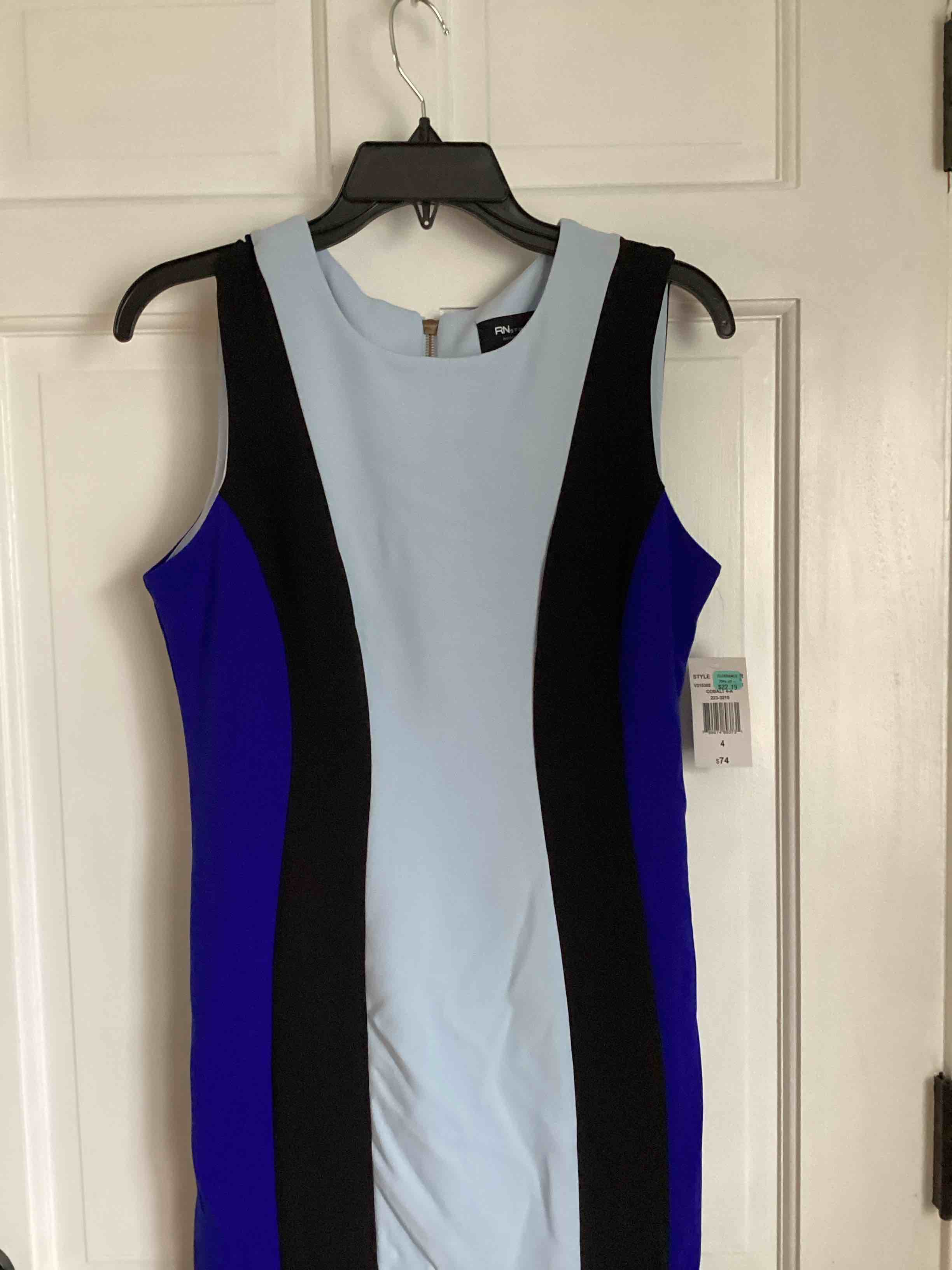 Condition photo showing New/Like New for ronni nicole sleeveless sheath dress, 4 , blue