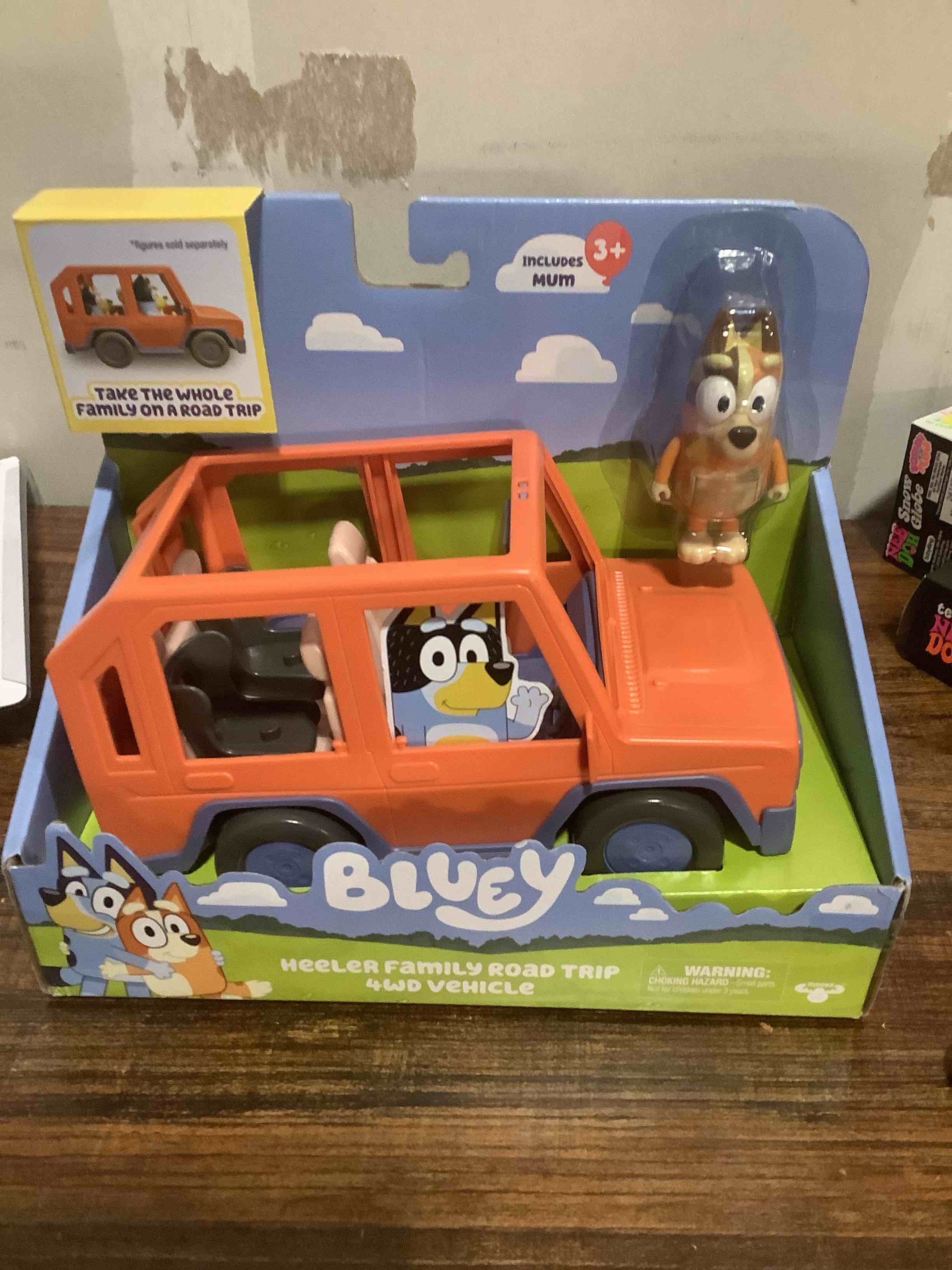 Condition photo showing New/Like New for Bluey Heeler Family Road Trip Big Car Toy, Articulated, Customizable Interactive Toddler Toy Car with 2.5” Chilli Figure, Toddler Cars for Ages 3+