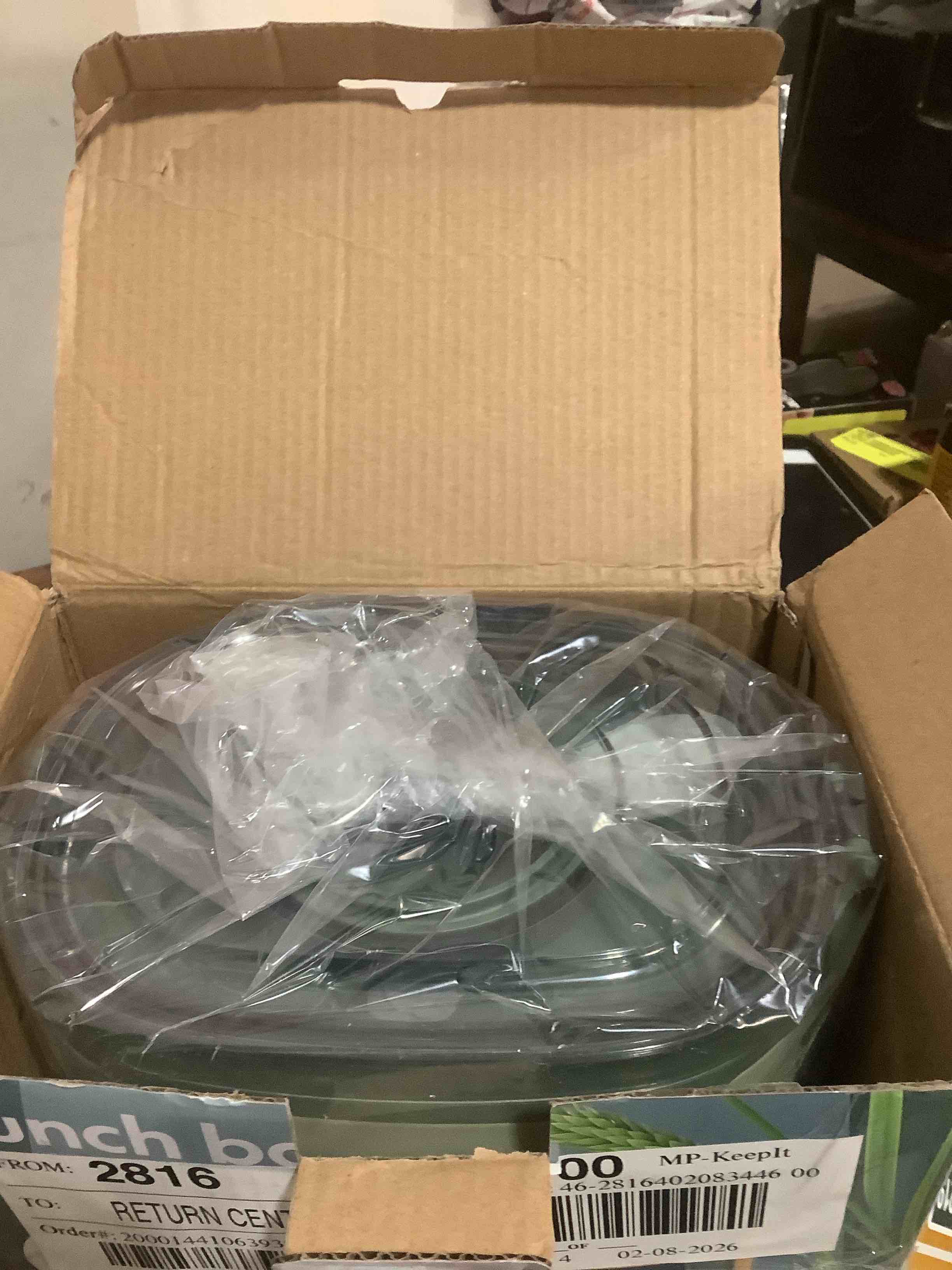 Condition photo showing Good Condition for SIMILAR DIFFERENT BRAND:Bentgo® Classic - Adult Bento Box, All-in-One Stackable Lunch Box Container with 3 Compartments, Plastic Utensils, and Nylon Sealing Strap, BPA Free Food Container (Green)