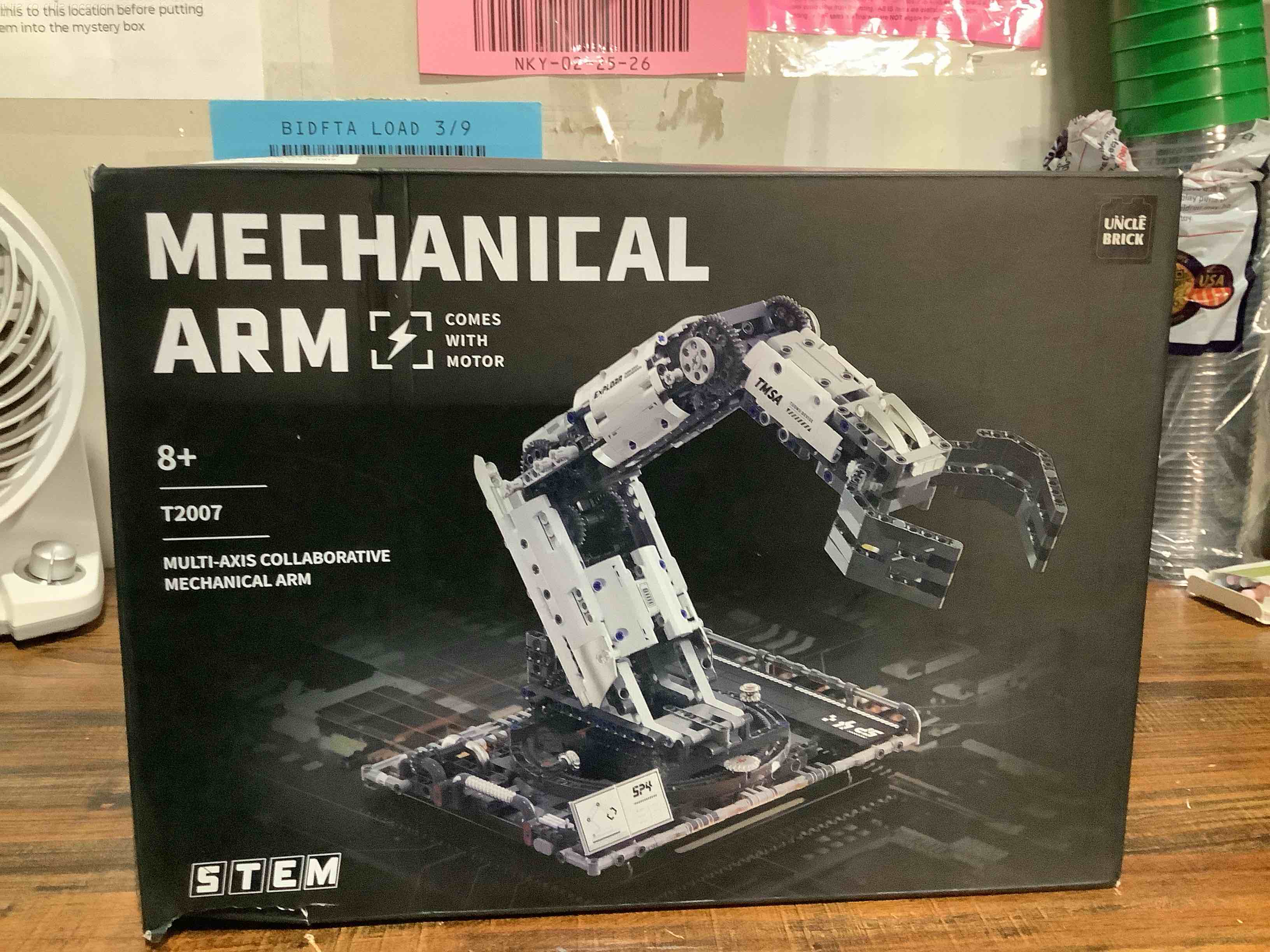 Condition photo showing As Is for SIMILAR Mechanical Technical Arm Building Blocks Set,Toy Set with Remote Control and 8-Way Control,STEM Educational Toys,Set for Boys and Girls 8-14,Technic Robotic Arm Set for Adult(784Pcs)