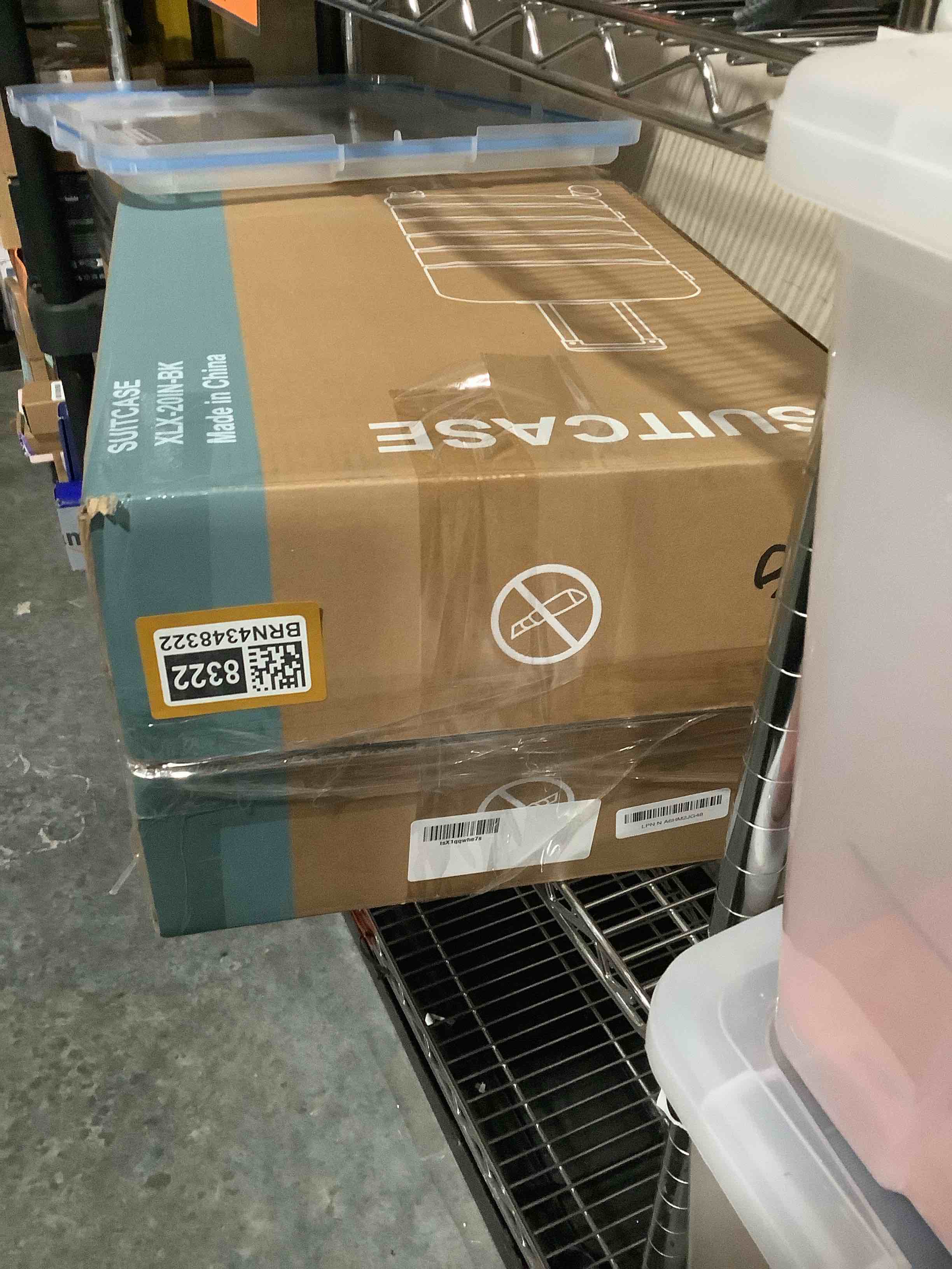 Condition photo showing Good Condition for Mystery Box 40 Items