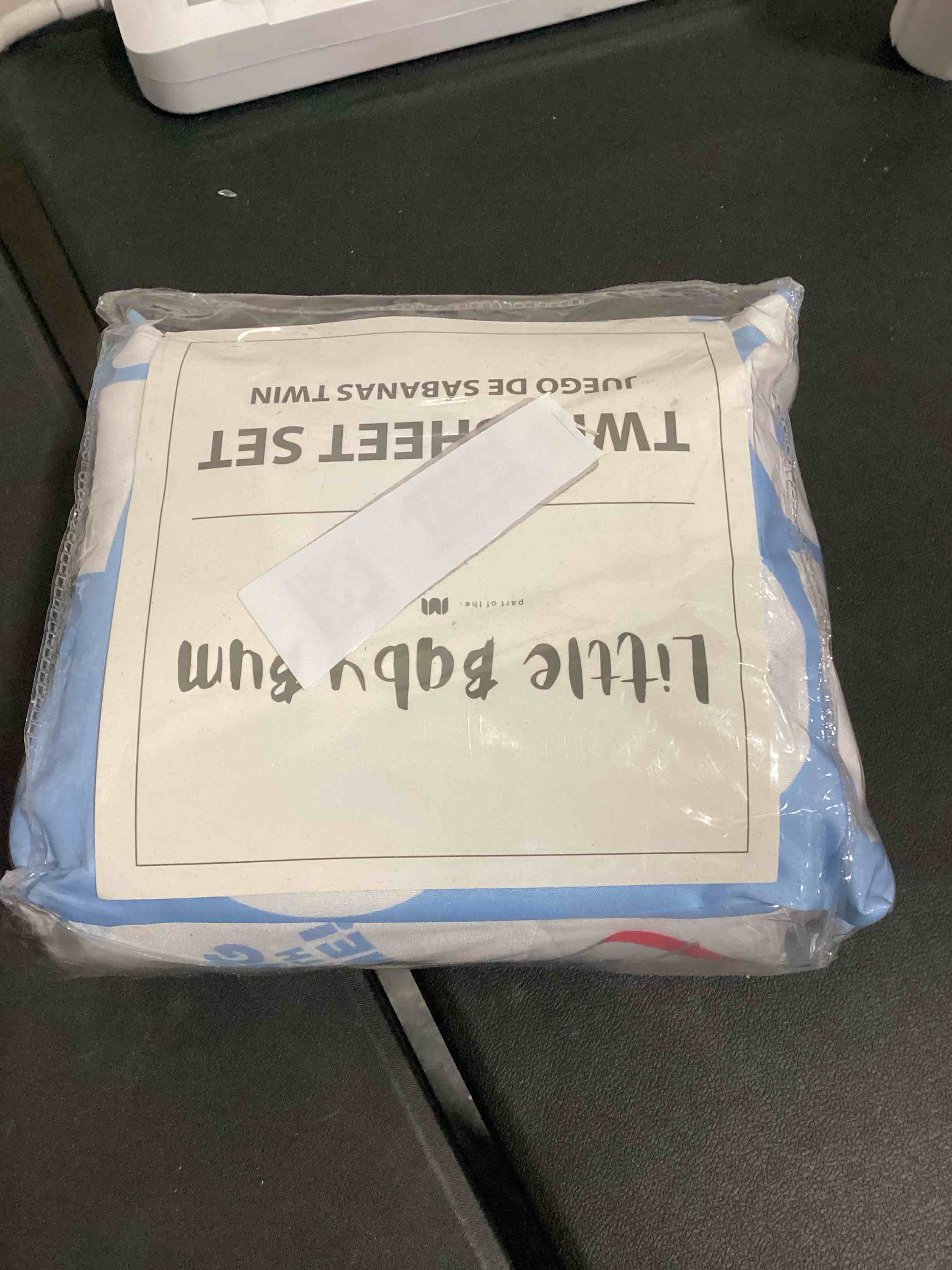 https://s3.amazonaws.com/lotting-images-prod/NKYBargainOutlett/BRN4348610_1778258479901.jpeg