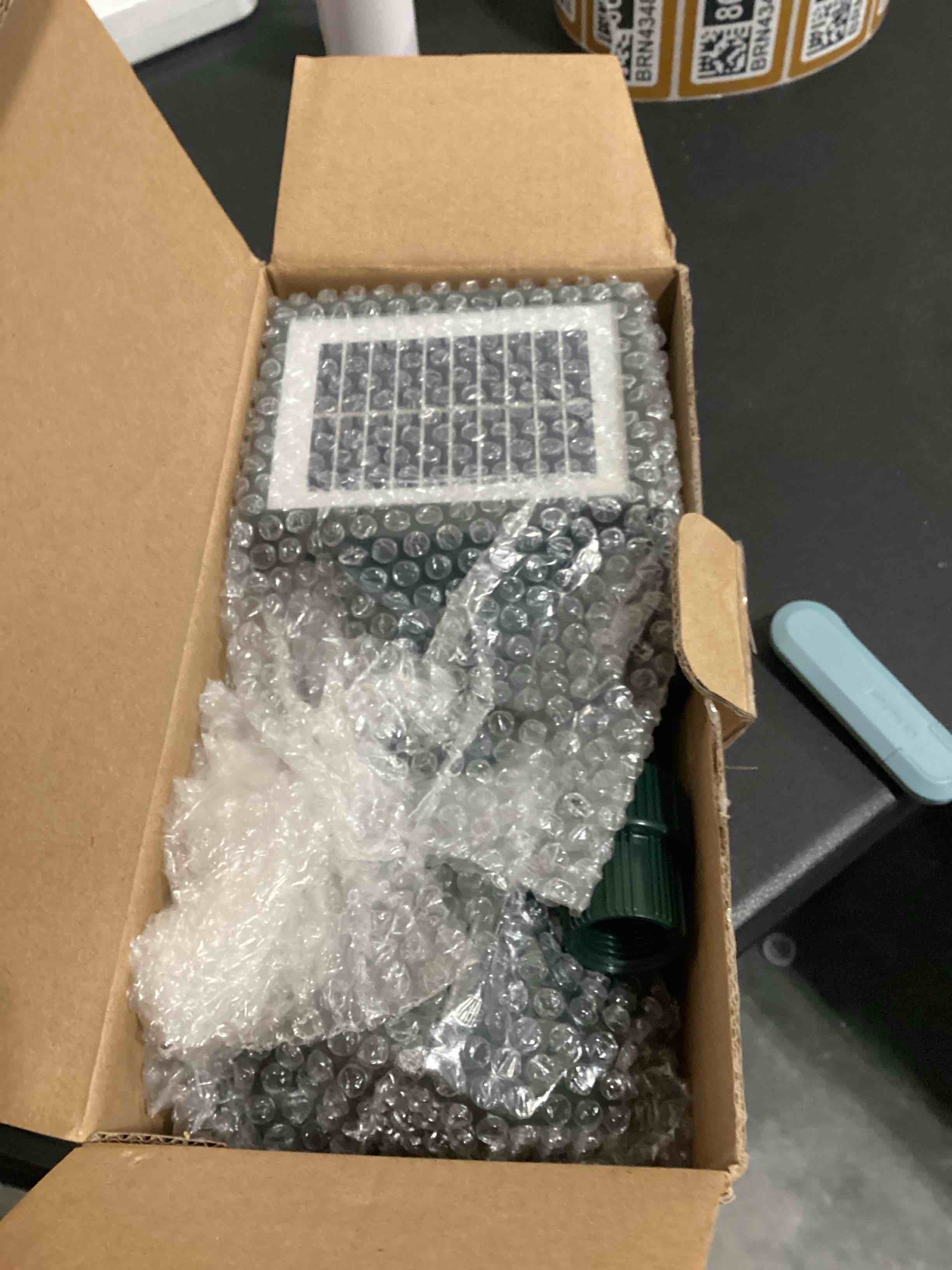 https://s3.amazonaws.com/lotting-images-prod/NKYBargainOutlett/BRN4348638_1778266789657.jpeg