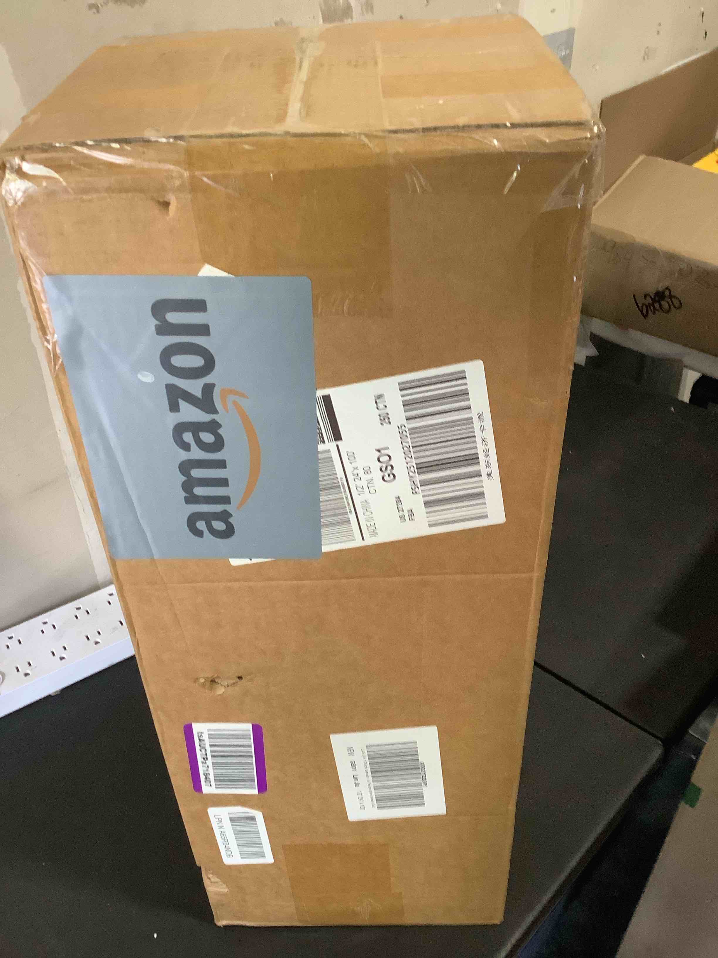 https://s3.amazonaws.com/lotting-images-prod/NKYBargainOutlett/BRN4348899_1779894715697.jpeg