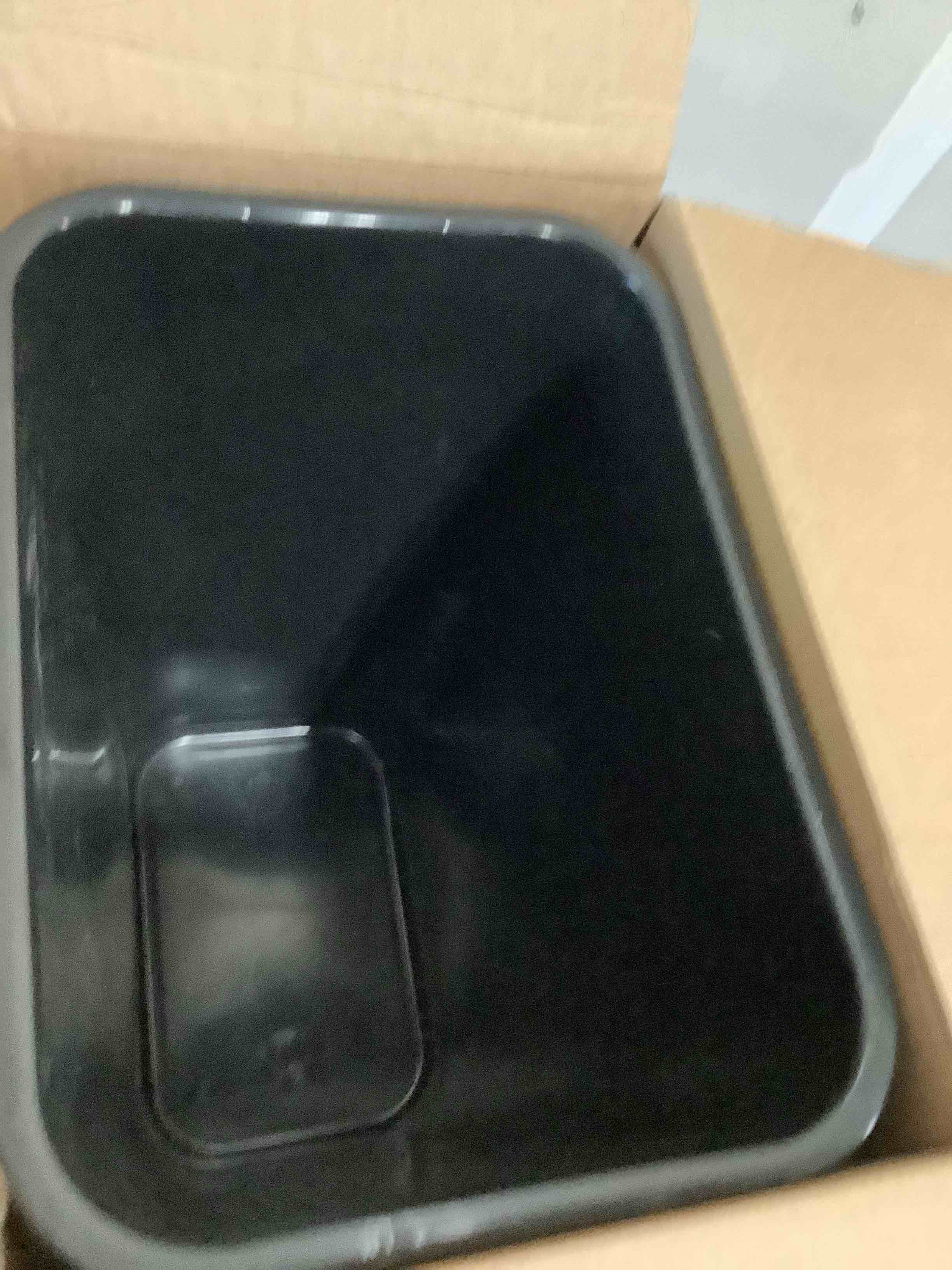Condition photo showing Good Condition for amazon basics rectangular commercial office wastebasket, easy to clean, space-saving, 10 gallon, black black 10 gallon (pack of 1)