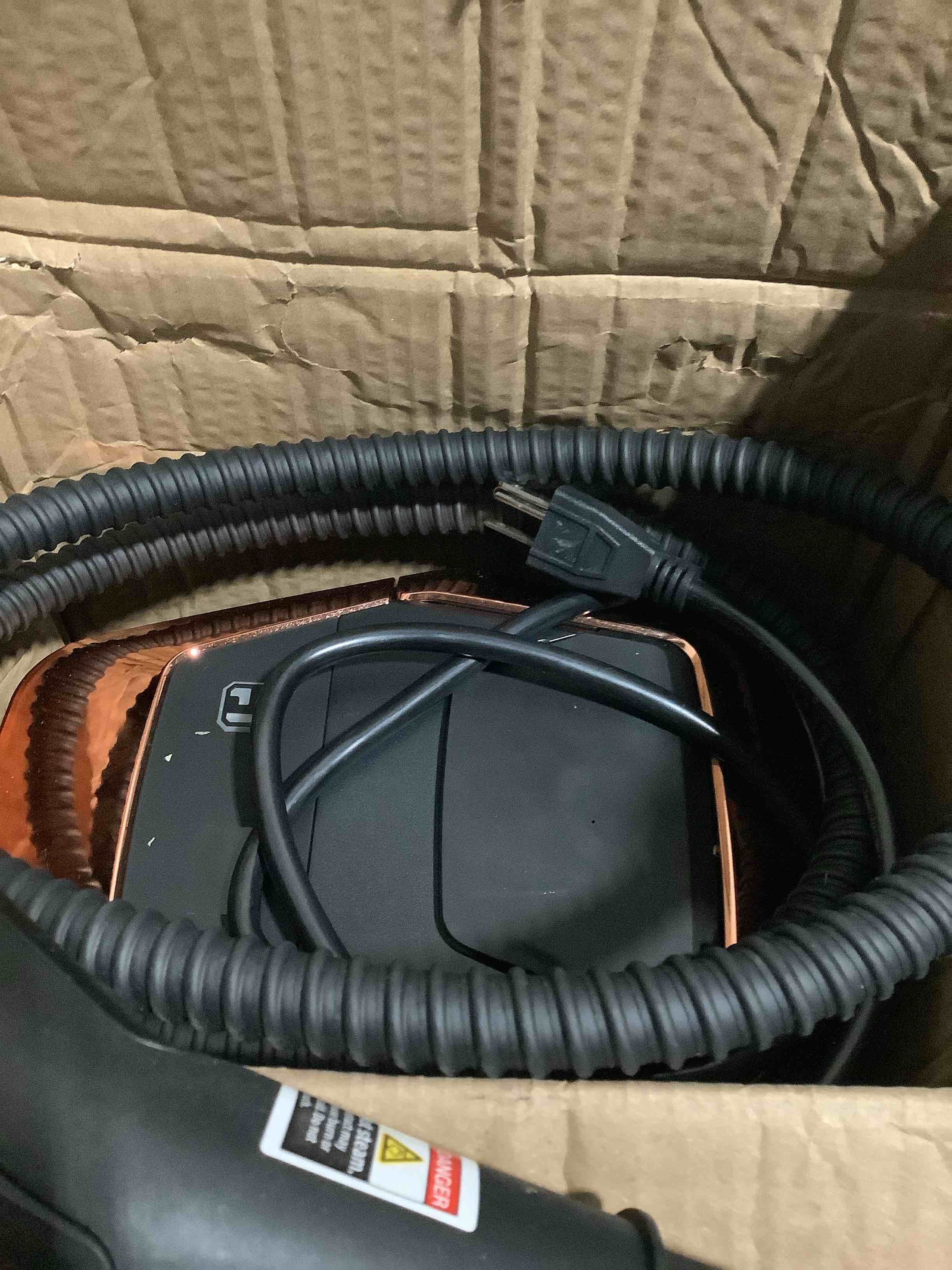 Condition photo showing Good Condition for steam cleaner, 3 level adjustable pressurized steam cleaner for home, 10s heat-up handheld steamer for cleaning, 1.9 qt tank portable steam cleaner for car, home, tile, grout black