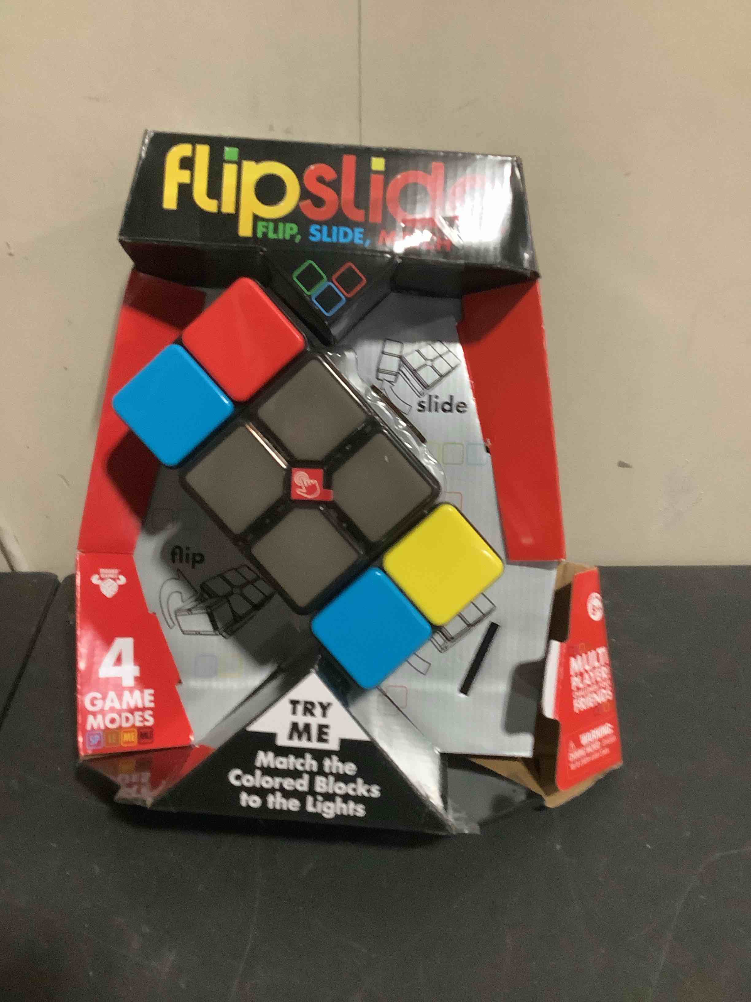 Condition photo showing New/Like New for flipslide