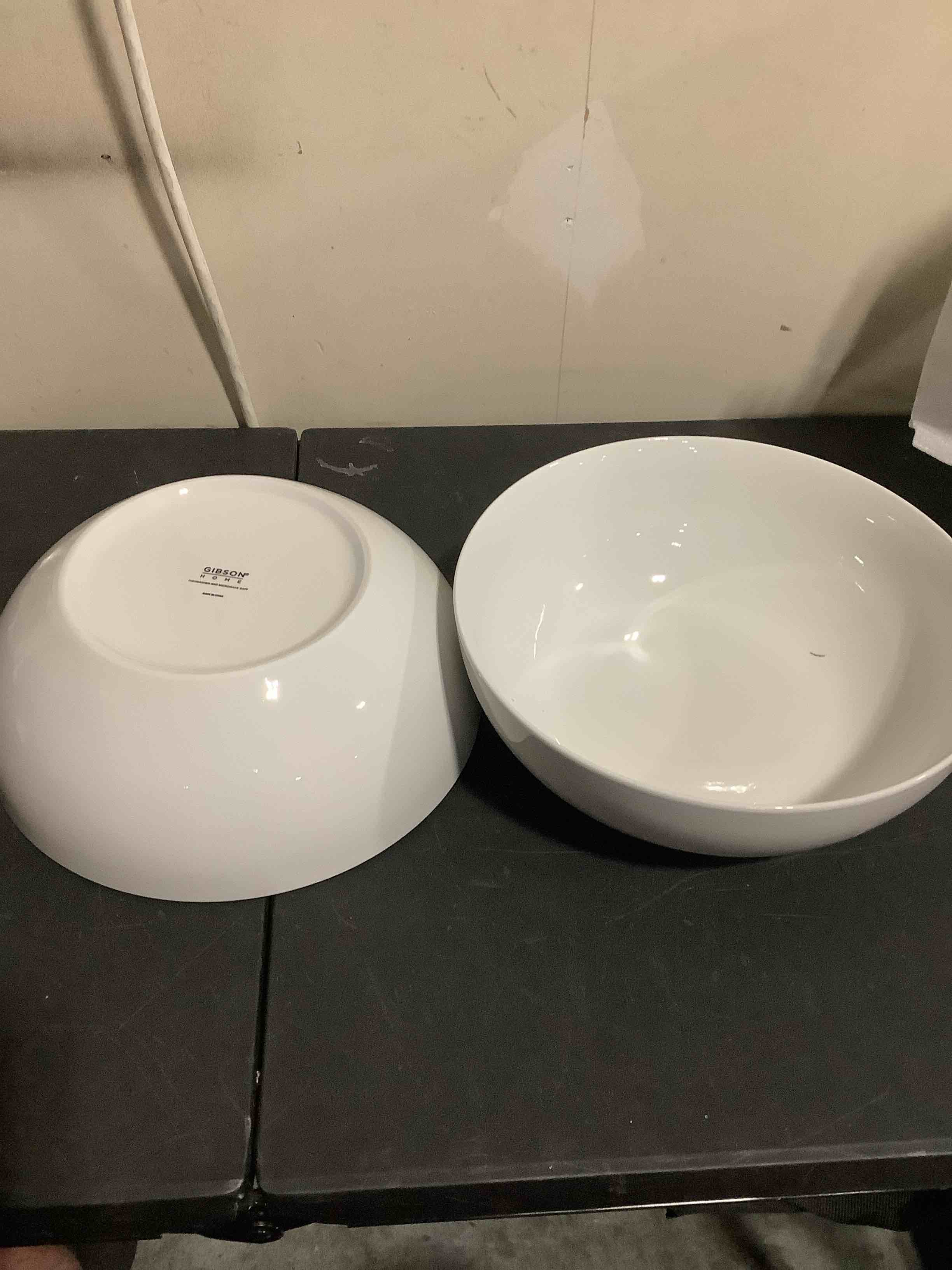 Condition photo showing New/Like New for gibson home extra large serving bowls set of 2-100 oz 10-inch white porcelain salad bowl set, stackable ceramic kitchen bowls, dishwasher & microwave safe