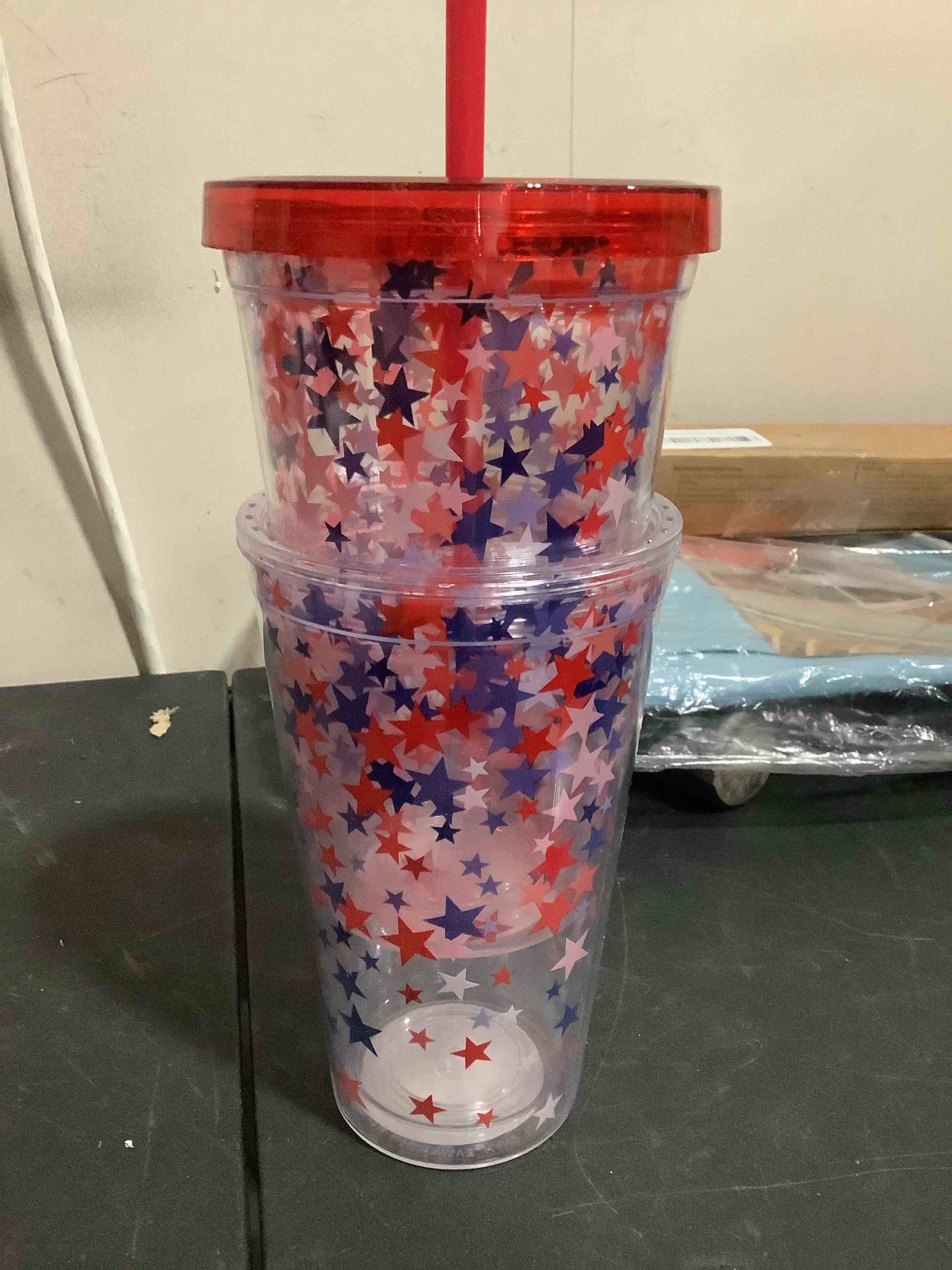 Condition photo showing Good Condition for product is similar tumbler patriotic, with straws, red and blue glow cup, firework, summer parties, 2 pck 18 oz