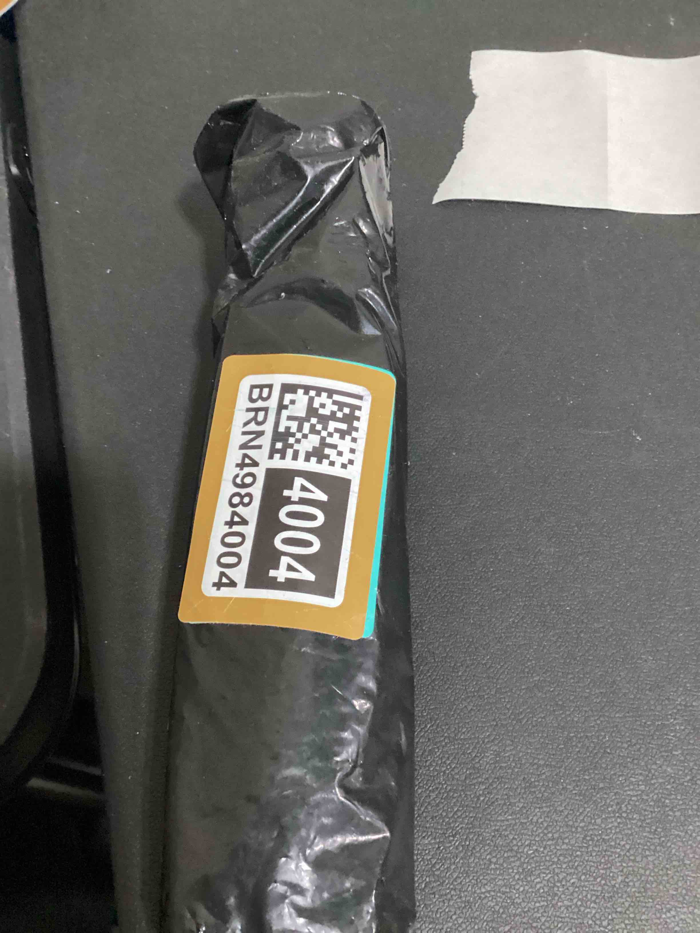 https://s3.amazonaws.com/lotting-images-prod/NKYBargainOutlett/BRN4984004_1778089090775.jpeg