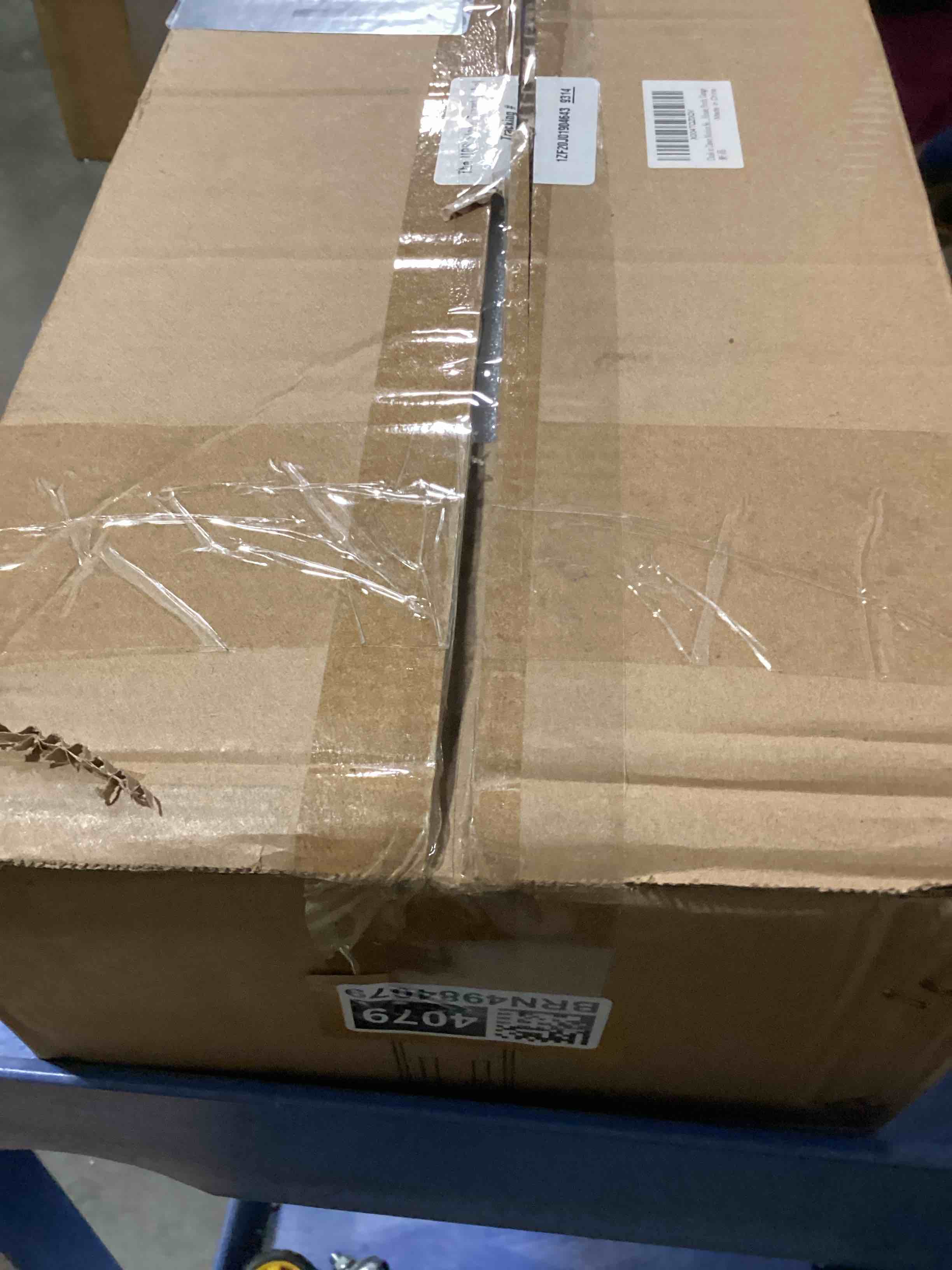 https://s3.amazonaws.com/lotting-images-prod/NKYBargainOutlett/BRN4984079_1781295351443.jpeg