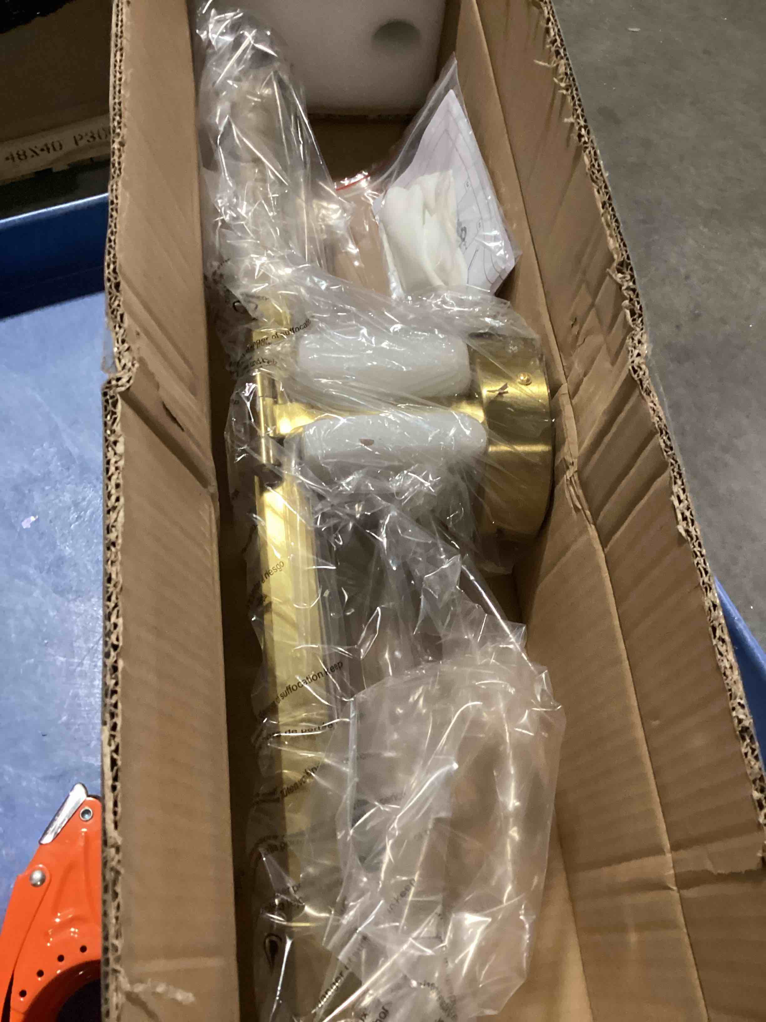 Condition photo showing Good Condition for kaisite bathroom lighting fixture over mirror - 30 inch gold vanity light 24w 4000k dimmable modern led vanity light fixture rotatable bath vanity light bar for bathroom gold-4000k 30 inch