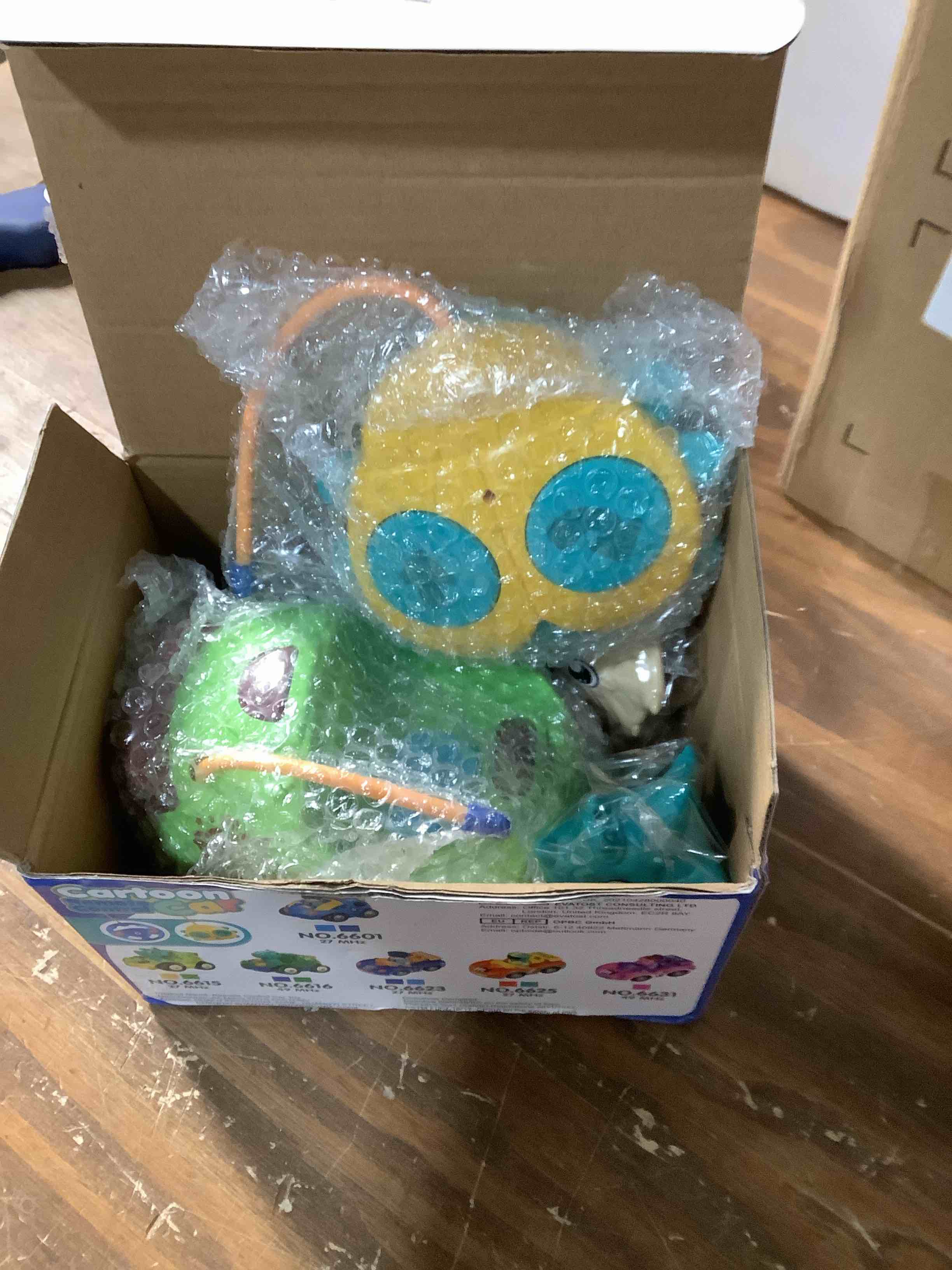 Condition photo showing Good Condition for Dinosaur RC Car for Toddlers Age 18 Months+, Remote Control Cars with Music & Lights, 2 Removable Dolls, My First Remote Control Car for Boys Girls, Perfect Birthday or Xmas Gift (Pastel Green)